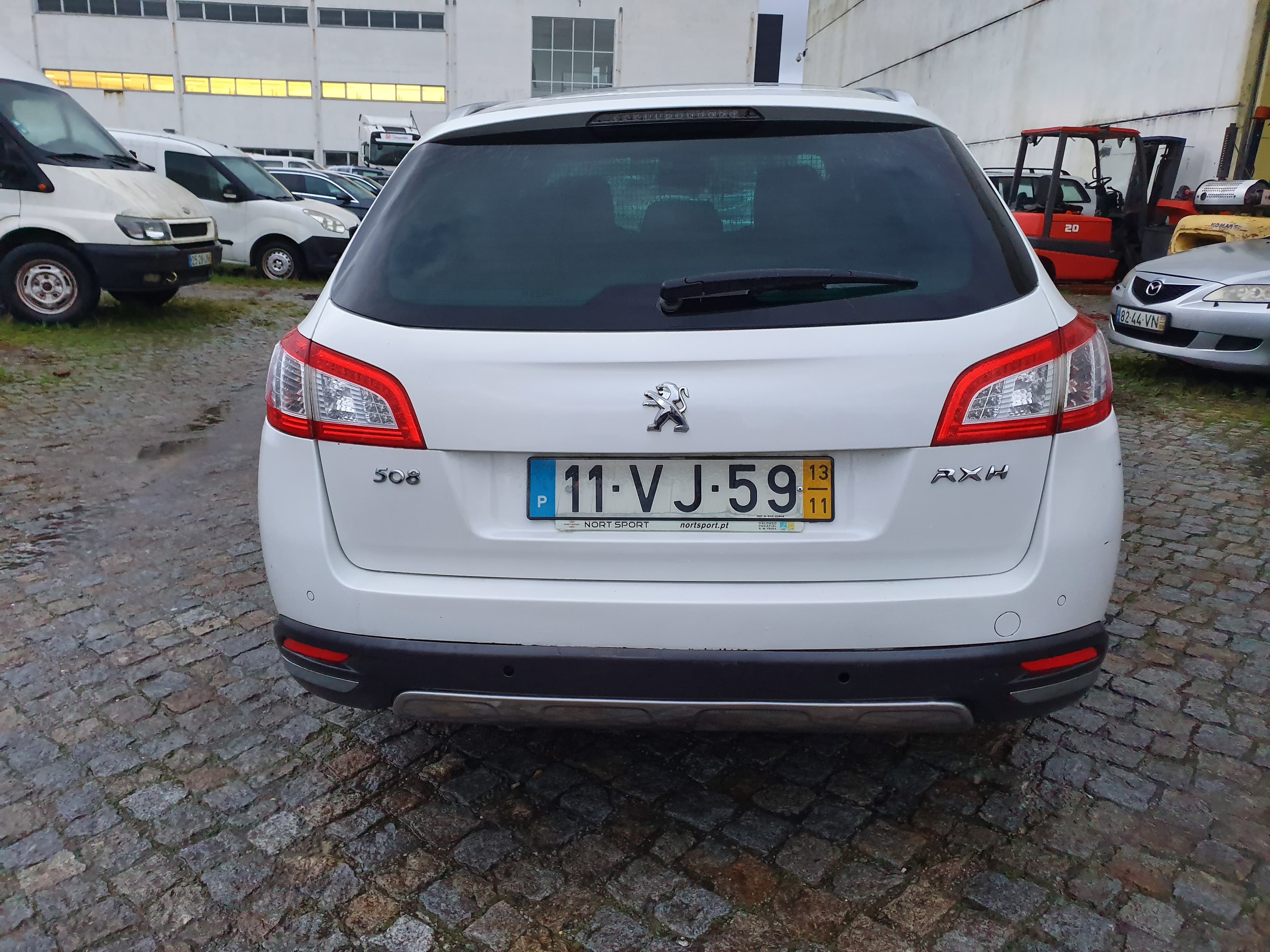 Peugeot 508 2.0 HDi RXH Hybrid4 · Ano 2013 — imagem 8