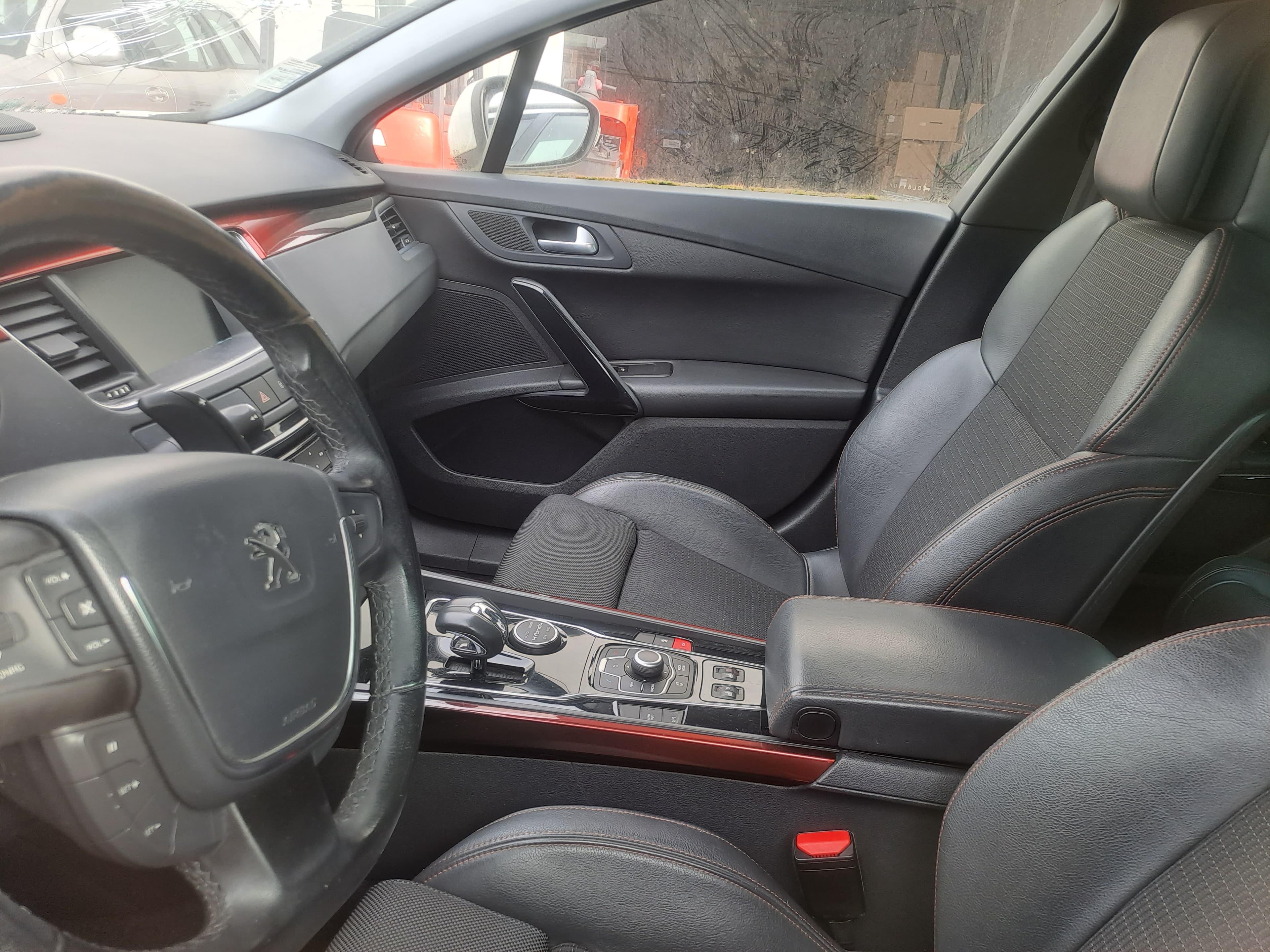 Peugeot 508 2.0 HDi RXH Hybrid4 · Ano 2013 — imagem 21