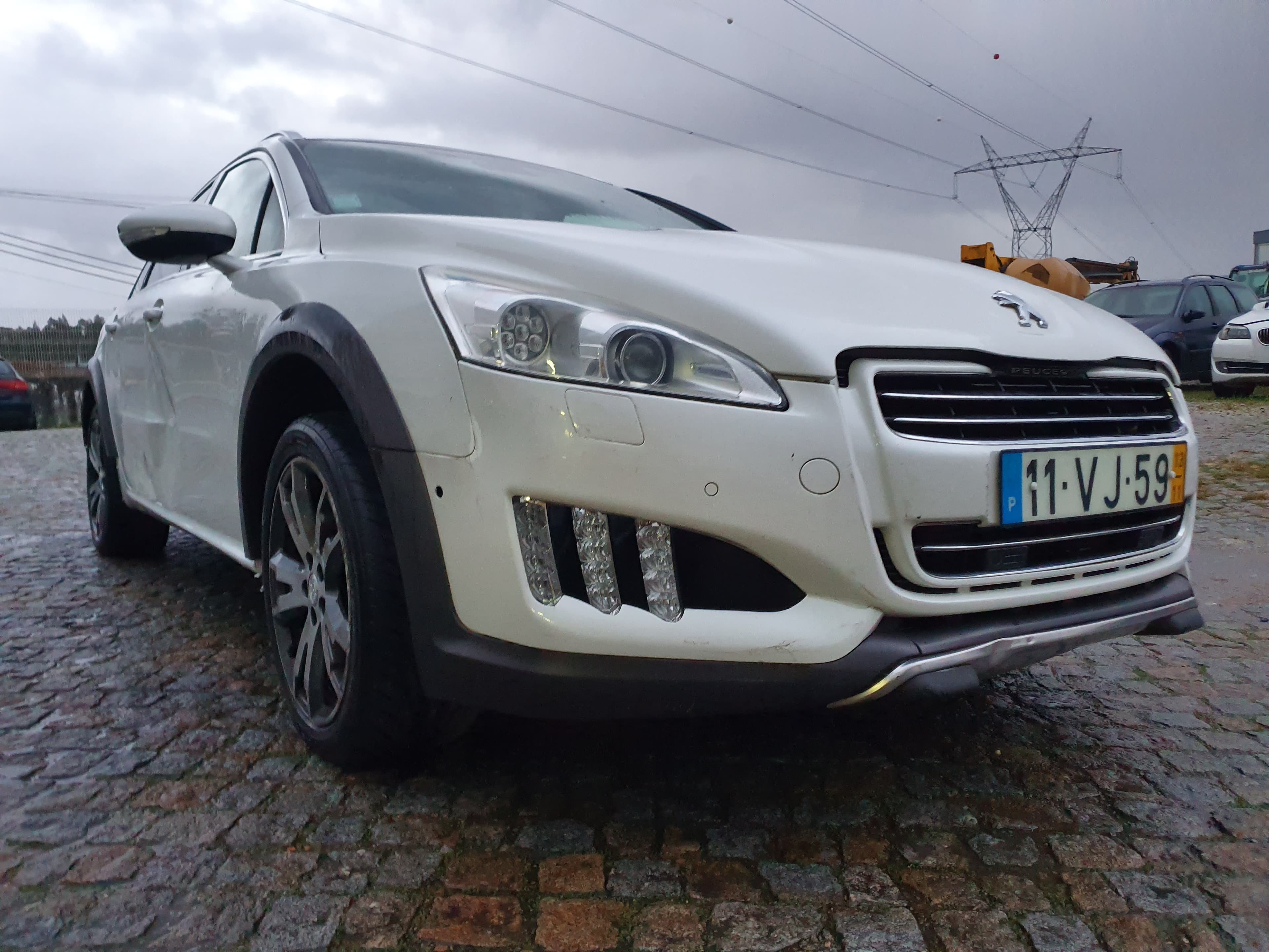 Peugeot 508 2.0 HDi RXH Hybrid4 · Ano 2013 — imagem 4