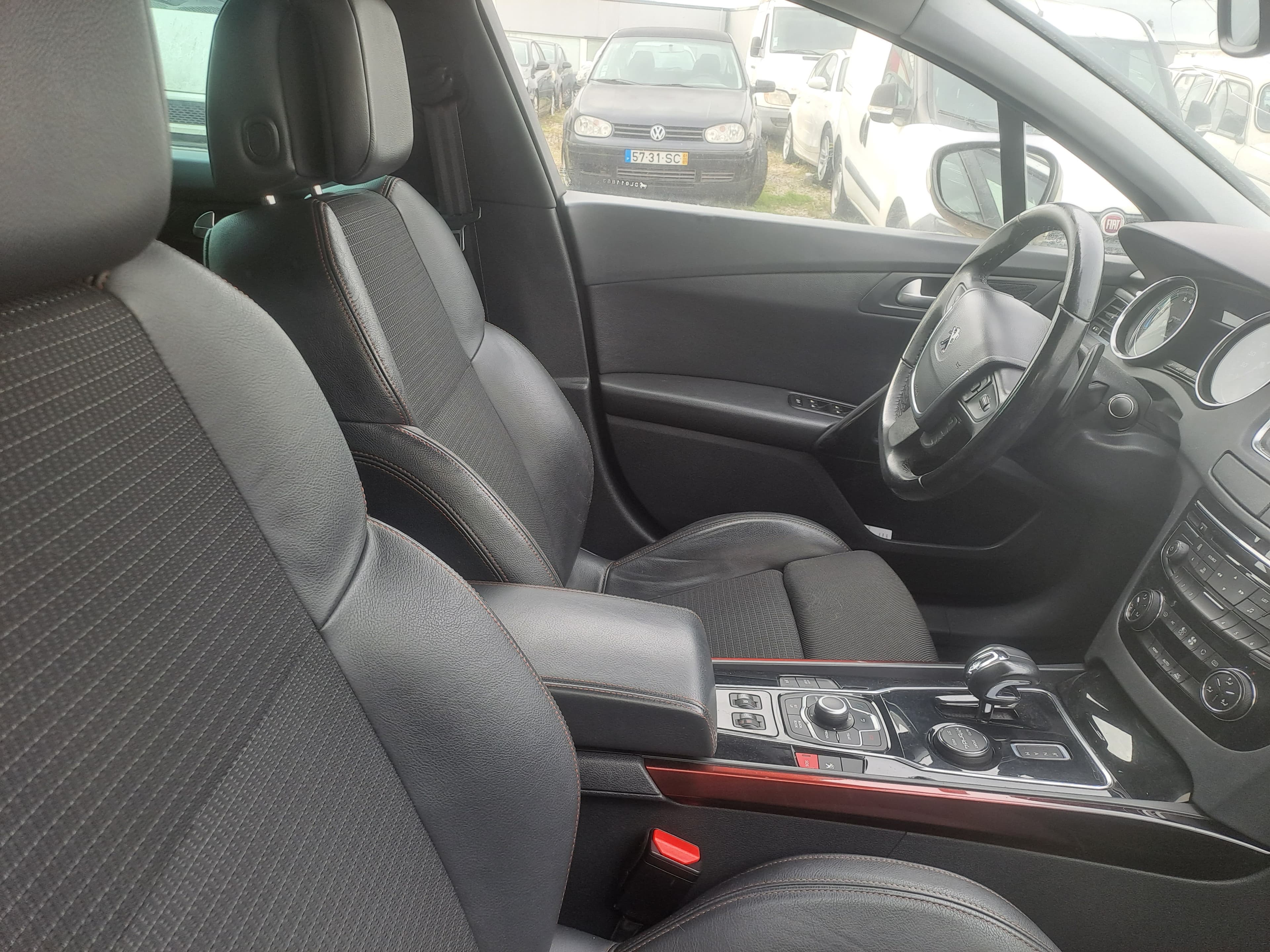 Peugeot 508 2.0 HDi RXH Hybrid4 · Ano 2013 — imagem 27