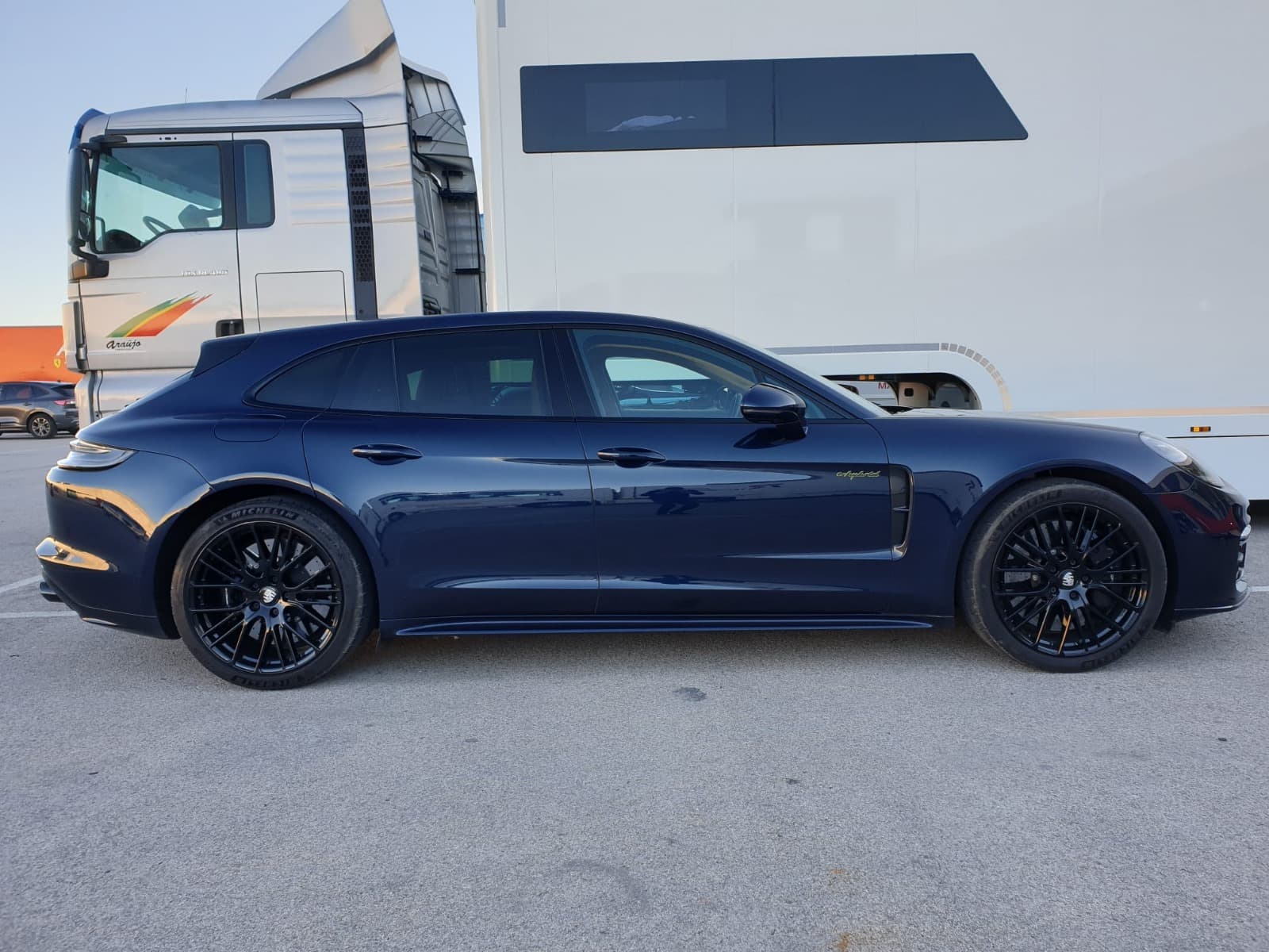 Porsche Panamera Turbo S E-Híbrido Sport Turismo · Ano 2021 — imagem 23