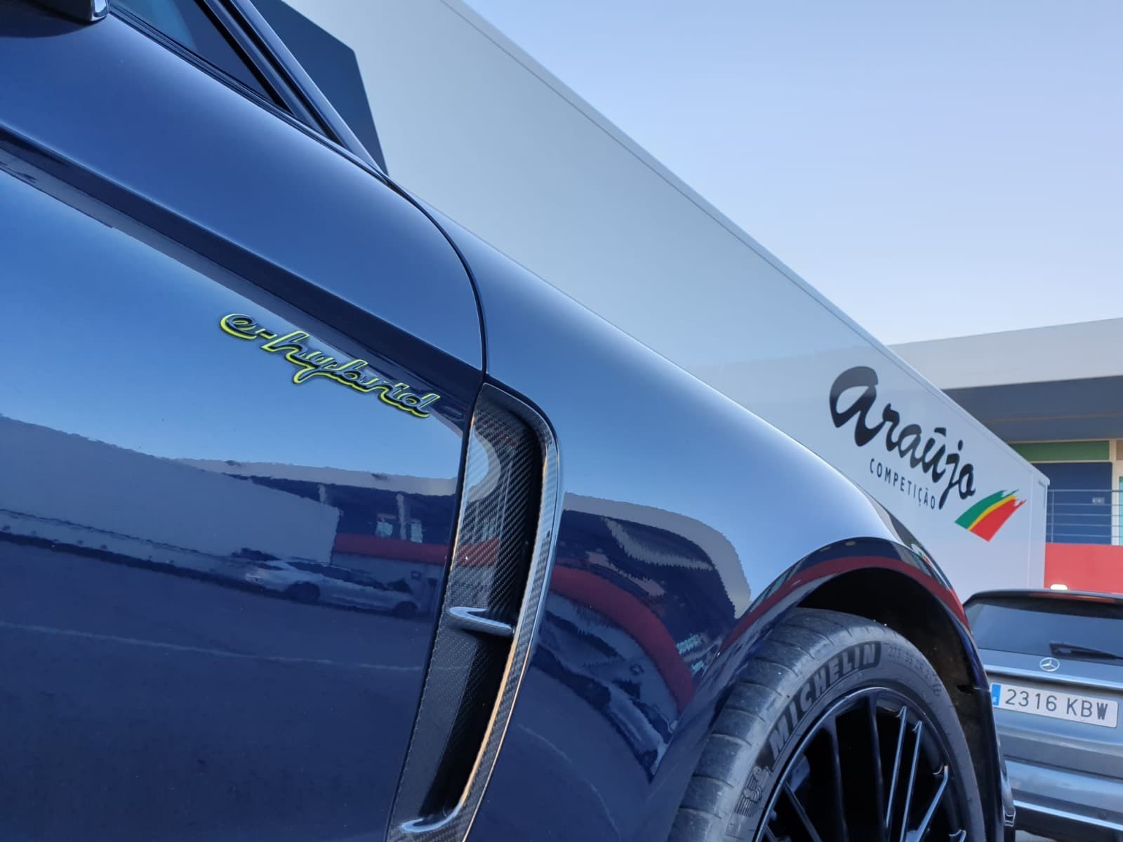 Porsche Panamera Turbo S E-Híbrido Sport Turismo · Ano 2021 — imagem 28