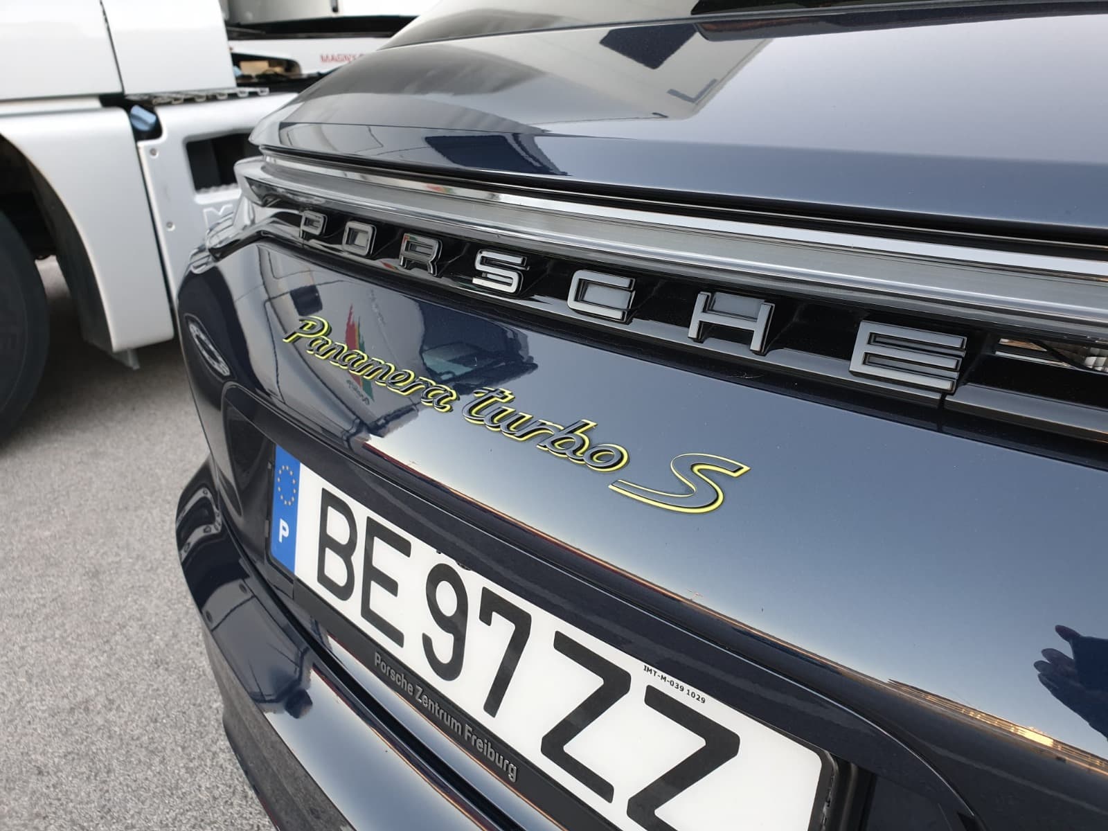 Porsche Panamera Turbo S E-Híbrido Sport Turismo · Ano 2021 — imagem 14