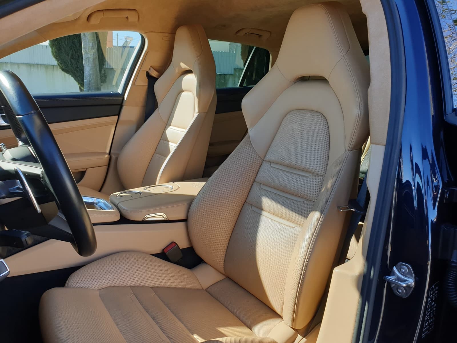 Porsche Panamera Turbo S E-Híbrido Sport Turismo · Ano 2021 — imagem 35