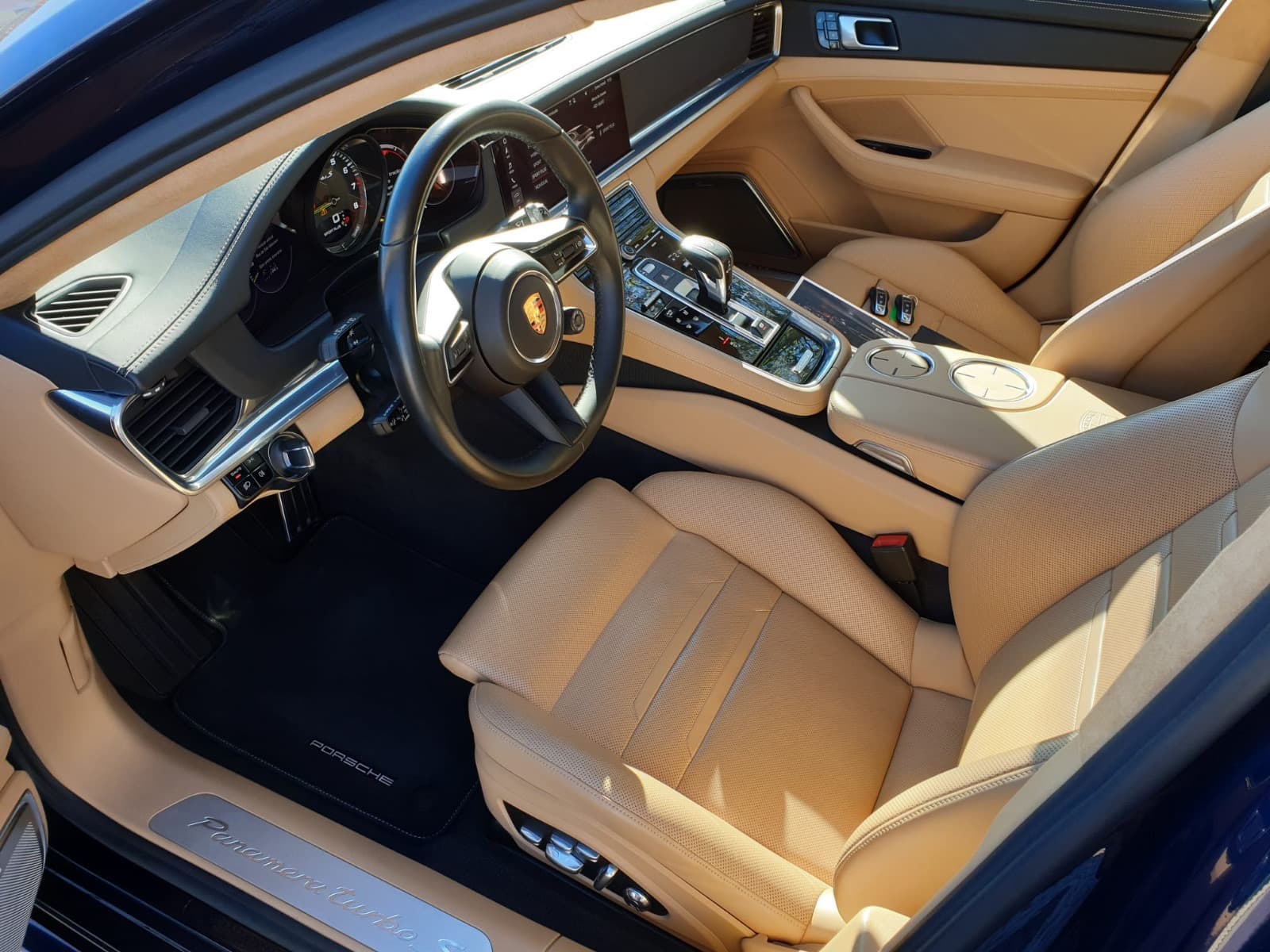 Porsche Panamera Turbo S E-Híbrido Sport Turismo · Ano 2021 — imagem 39