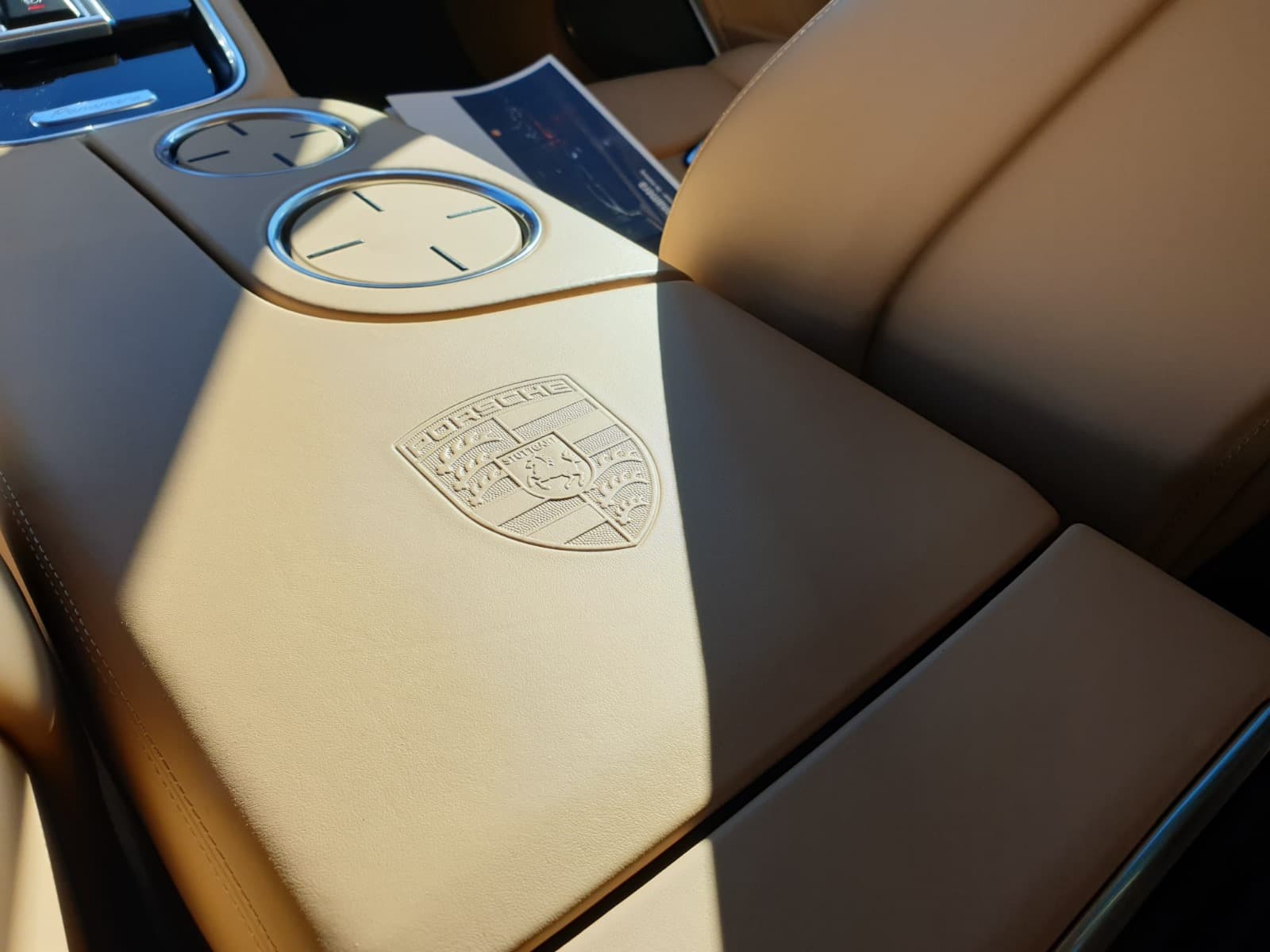 Porsche Panamera Turbo S E-Híbrido Sport Turismo · Ano 2021 — imagem 38