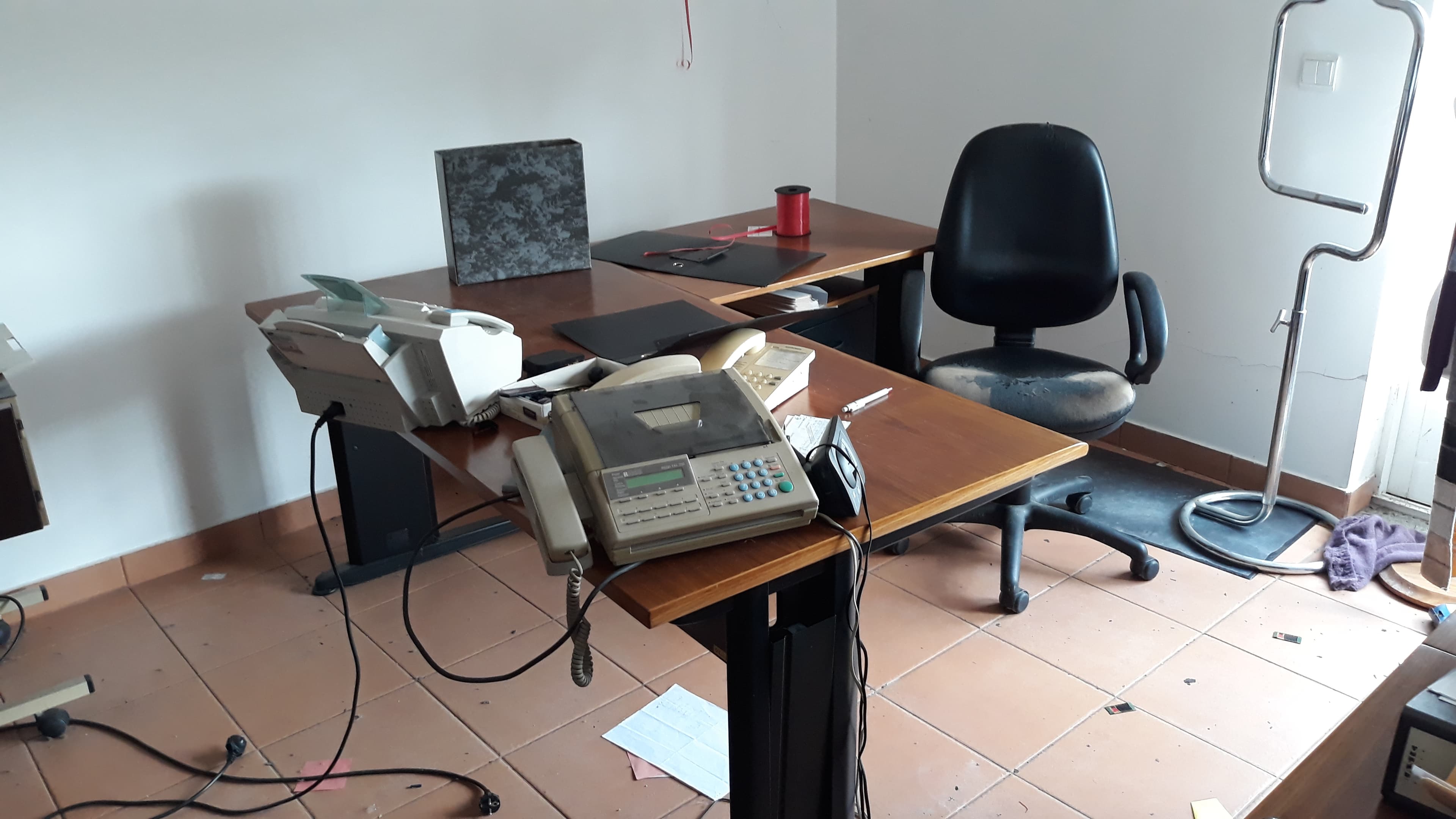 Equipamiento de Oficina — imagen 2
