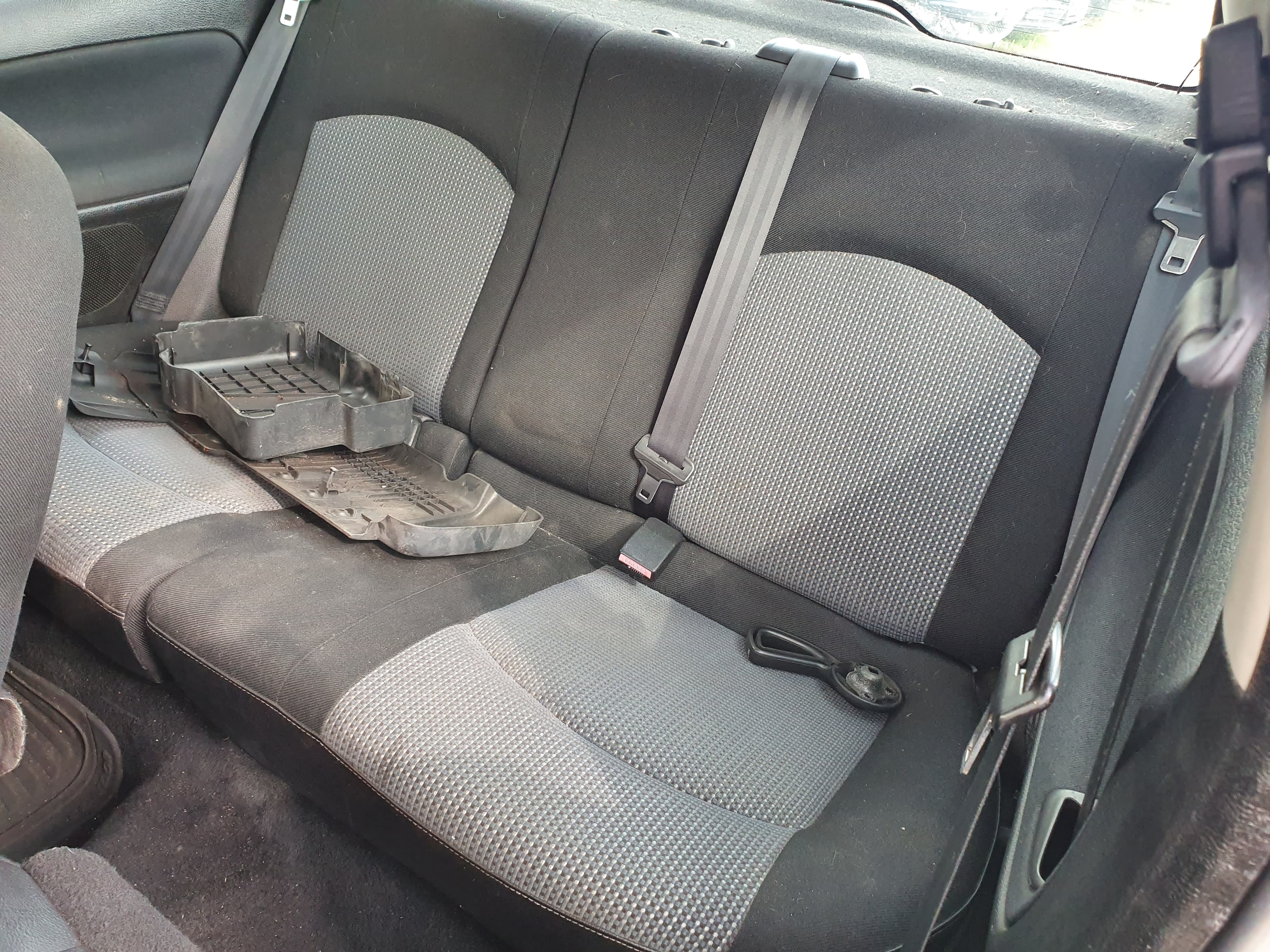 Peugeot 206 1.4 HDI · Ano 2003 — image 19