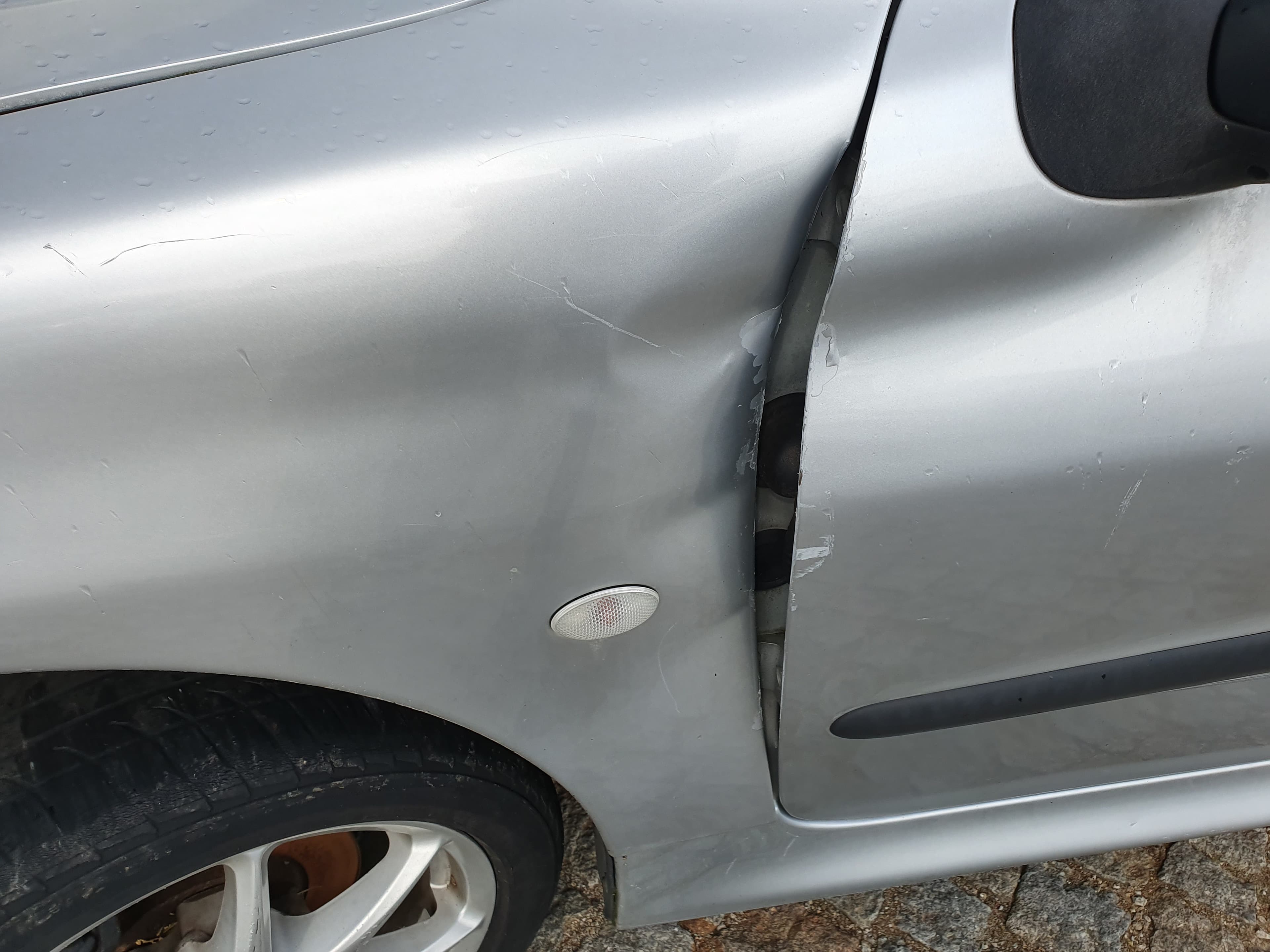 Peugeot 206 1.4 HDI · Ano 2003 — image 27