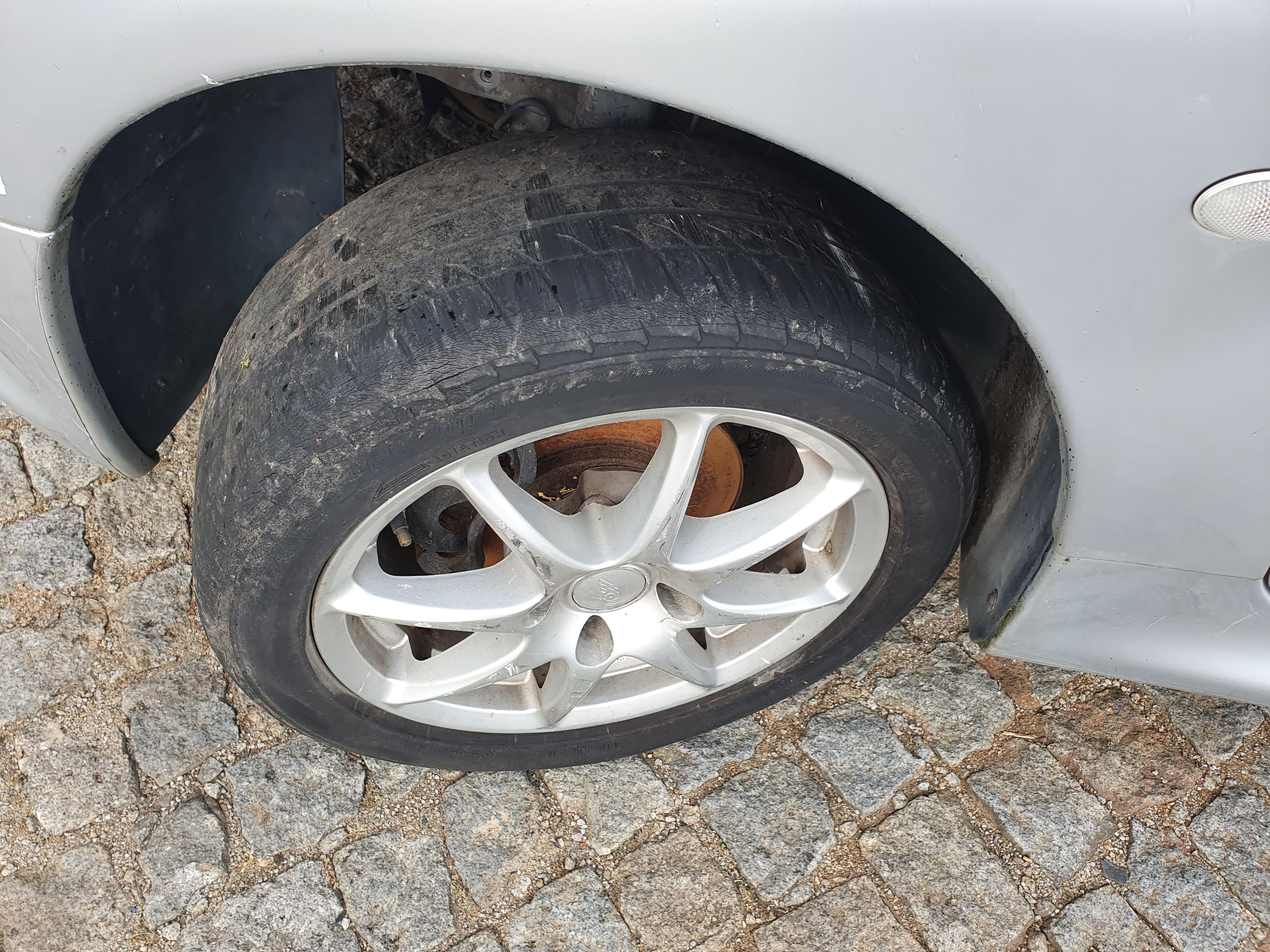Peugeot 206 1.4 HDI · Ano 2003 — image 28