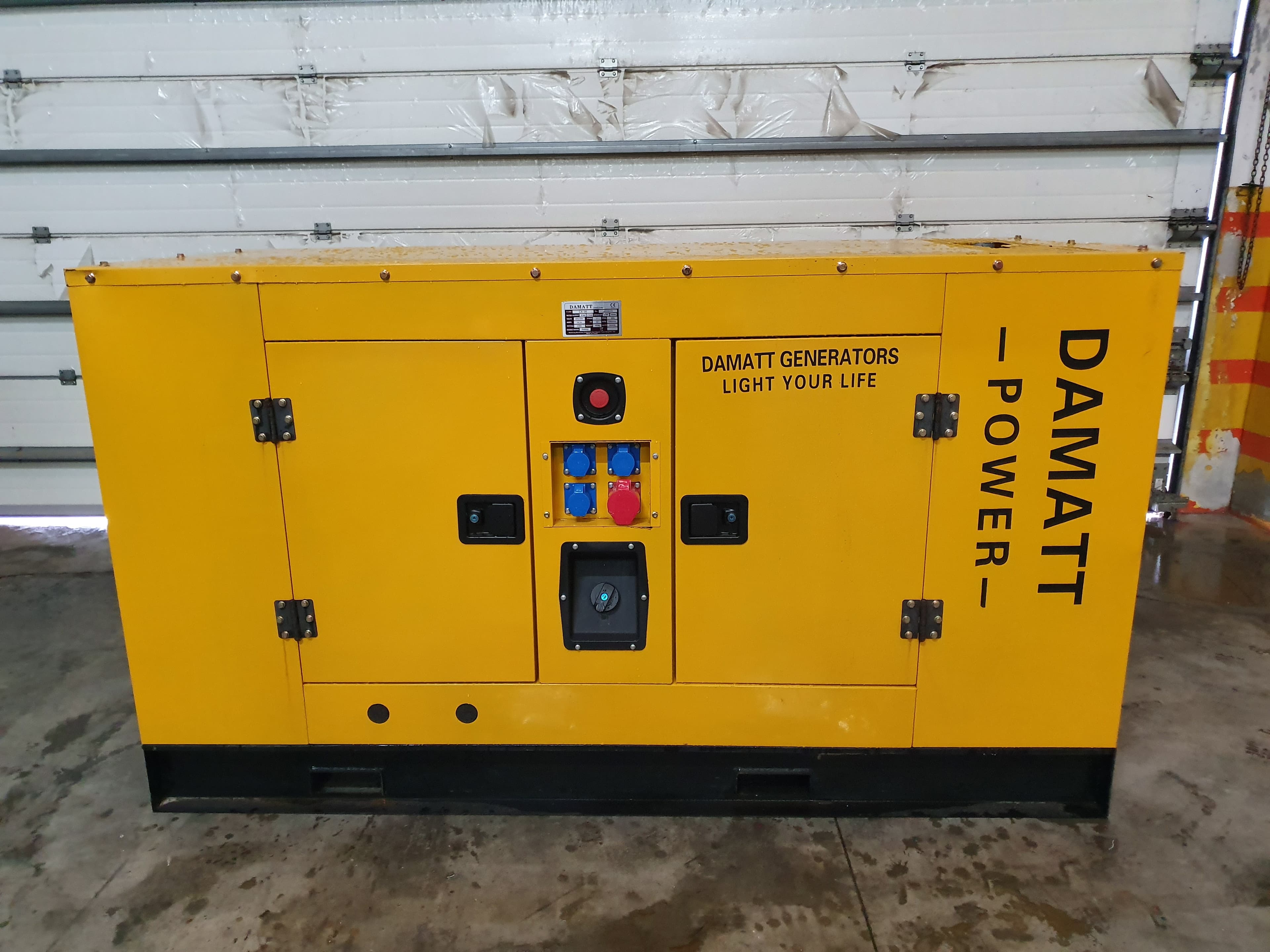 Gerador Damatt CA-30 — image 1