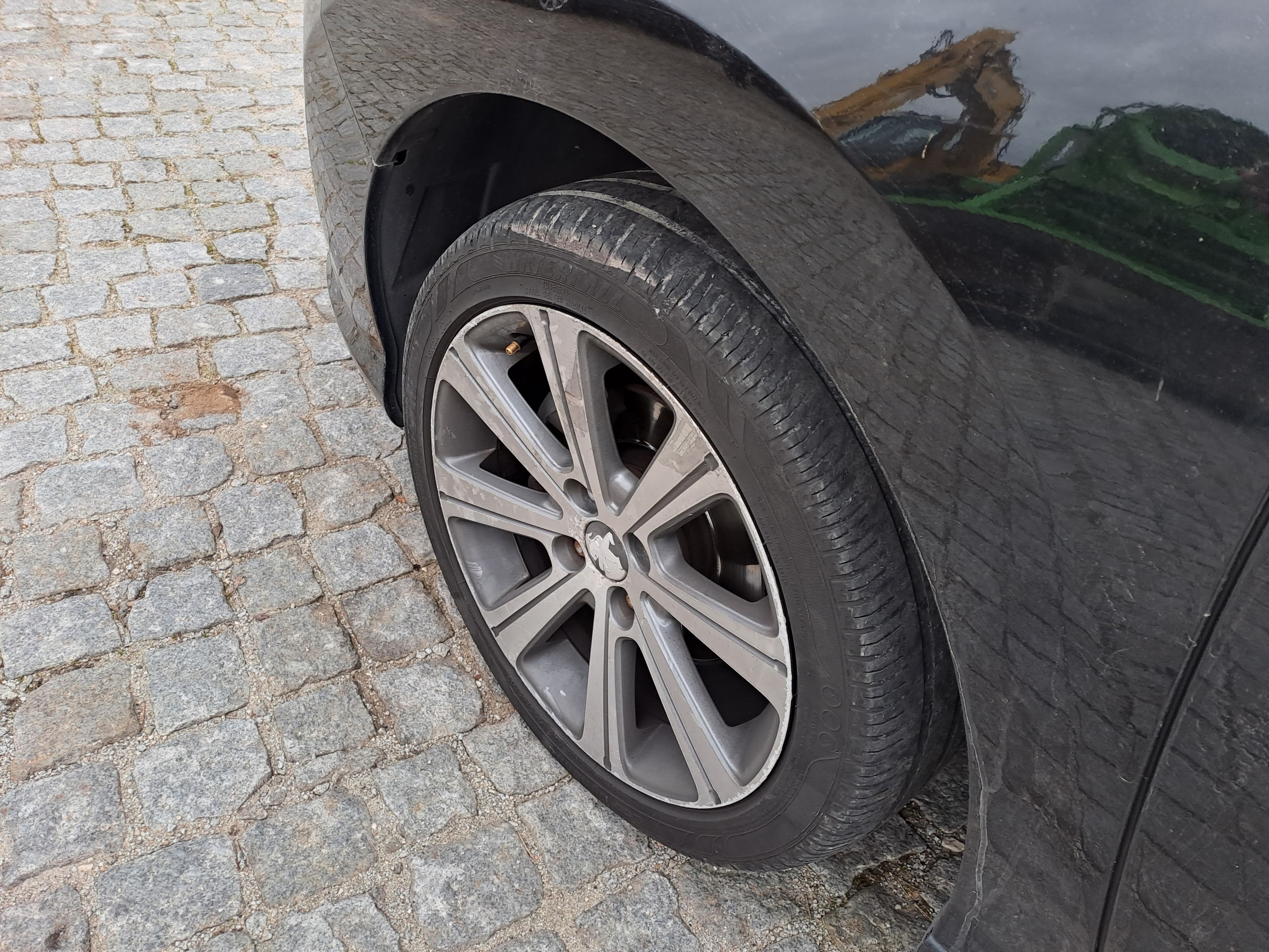 Peugeot 308 1.6 HDI  · Ano 2011 — image 15