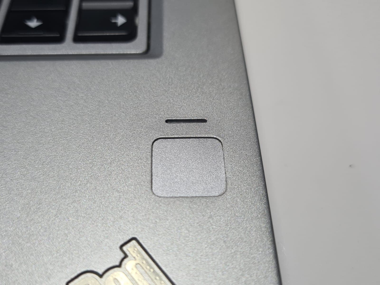 Portátil Lenovo ThinkPad Yoga 370 — image 10