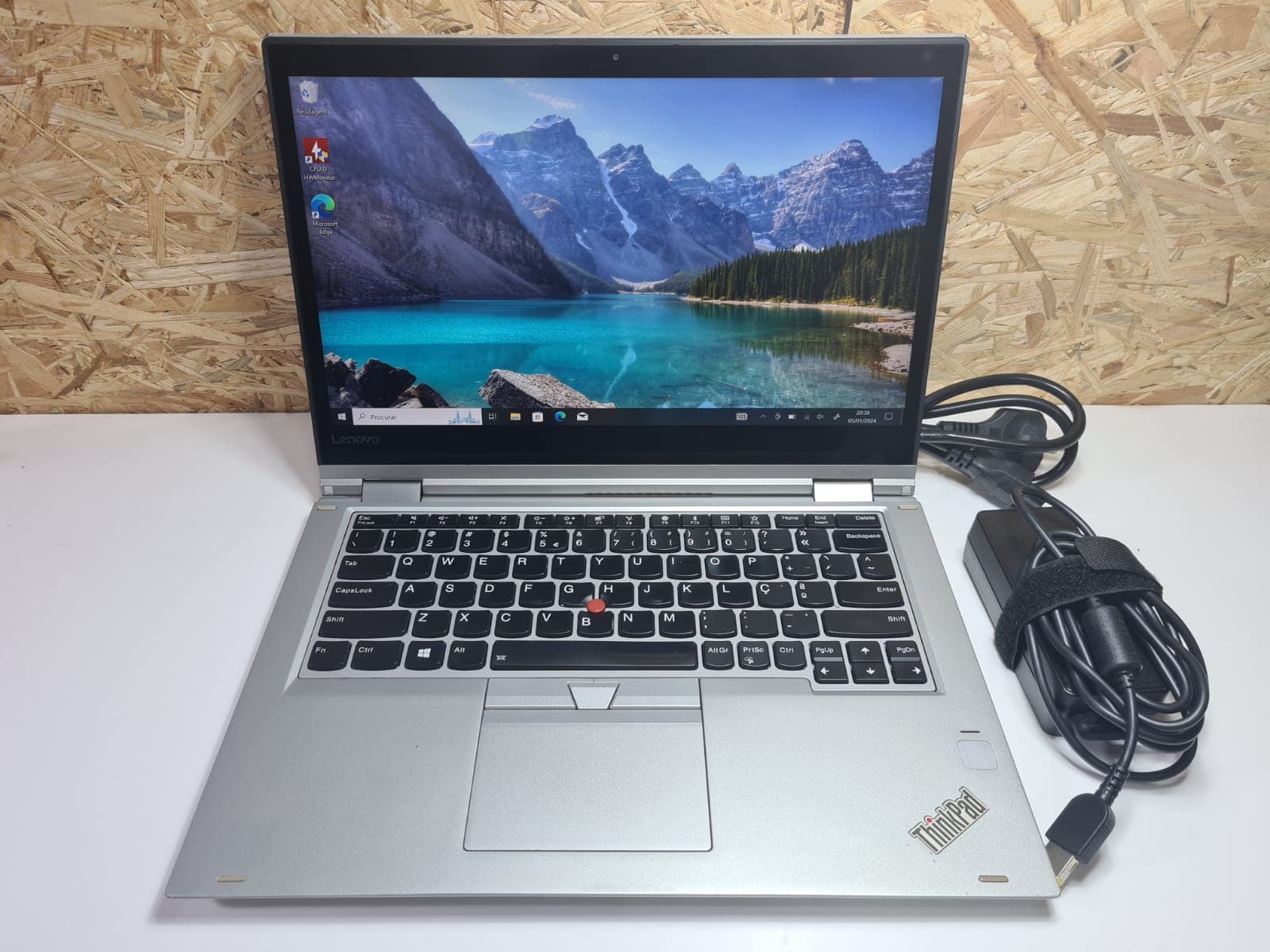 Portátil Lenovo ThinkPad Yoga 370 — image 1