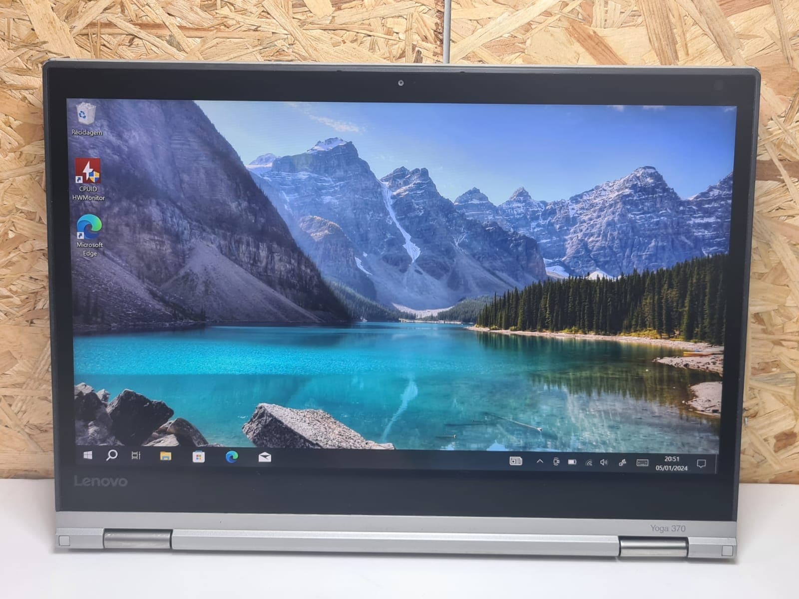 Portátil Lenovo ThinkPad Yoga 370 — image 3