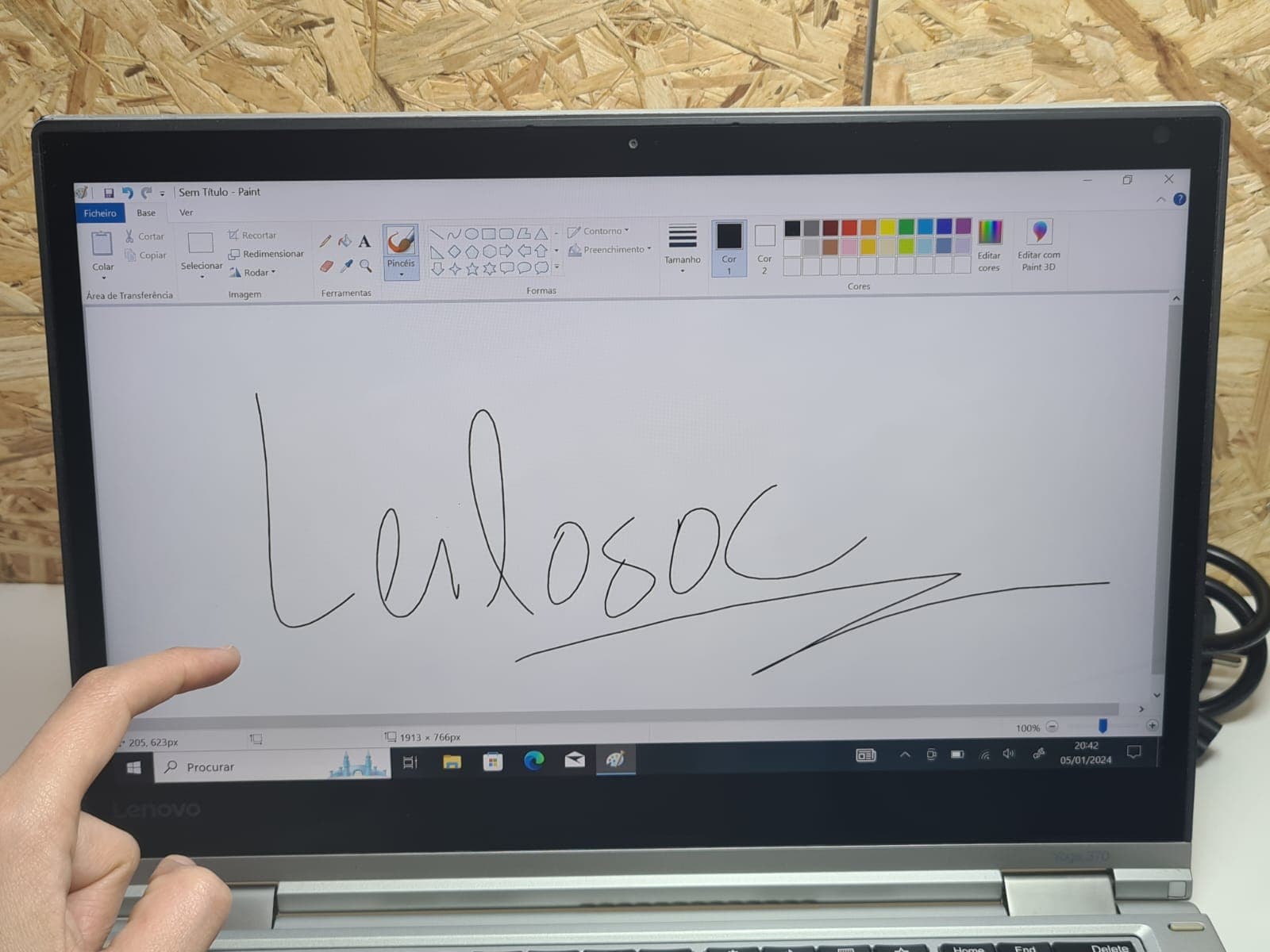 Portátil Lenovo ThinkPad Yoga 370 — image 4