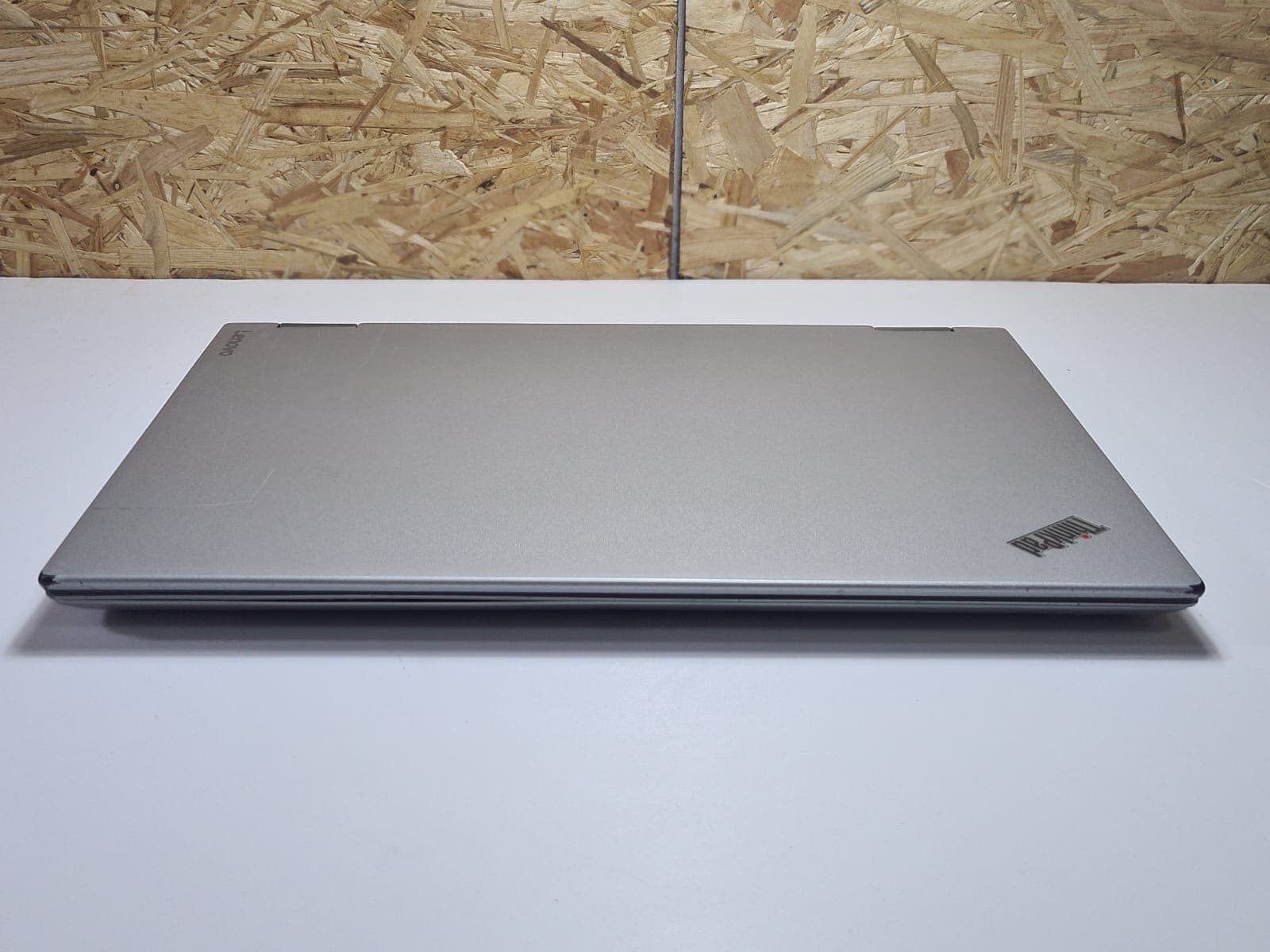 Portátil Lenovo ThinkPad Yoga 370 — image 9