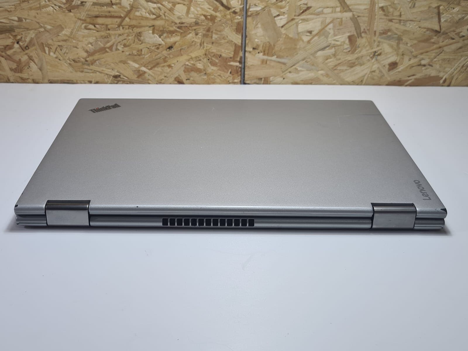 Portátil Lenovo ThinkPad Yoga 370 — image 7