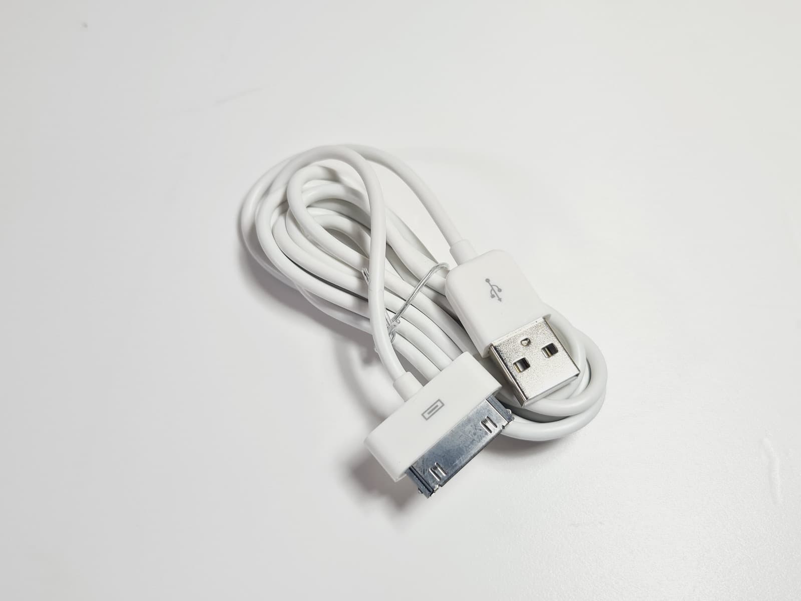 Apple iPad 2 Wi-Fi + 3G — image 6