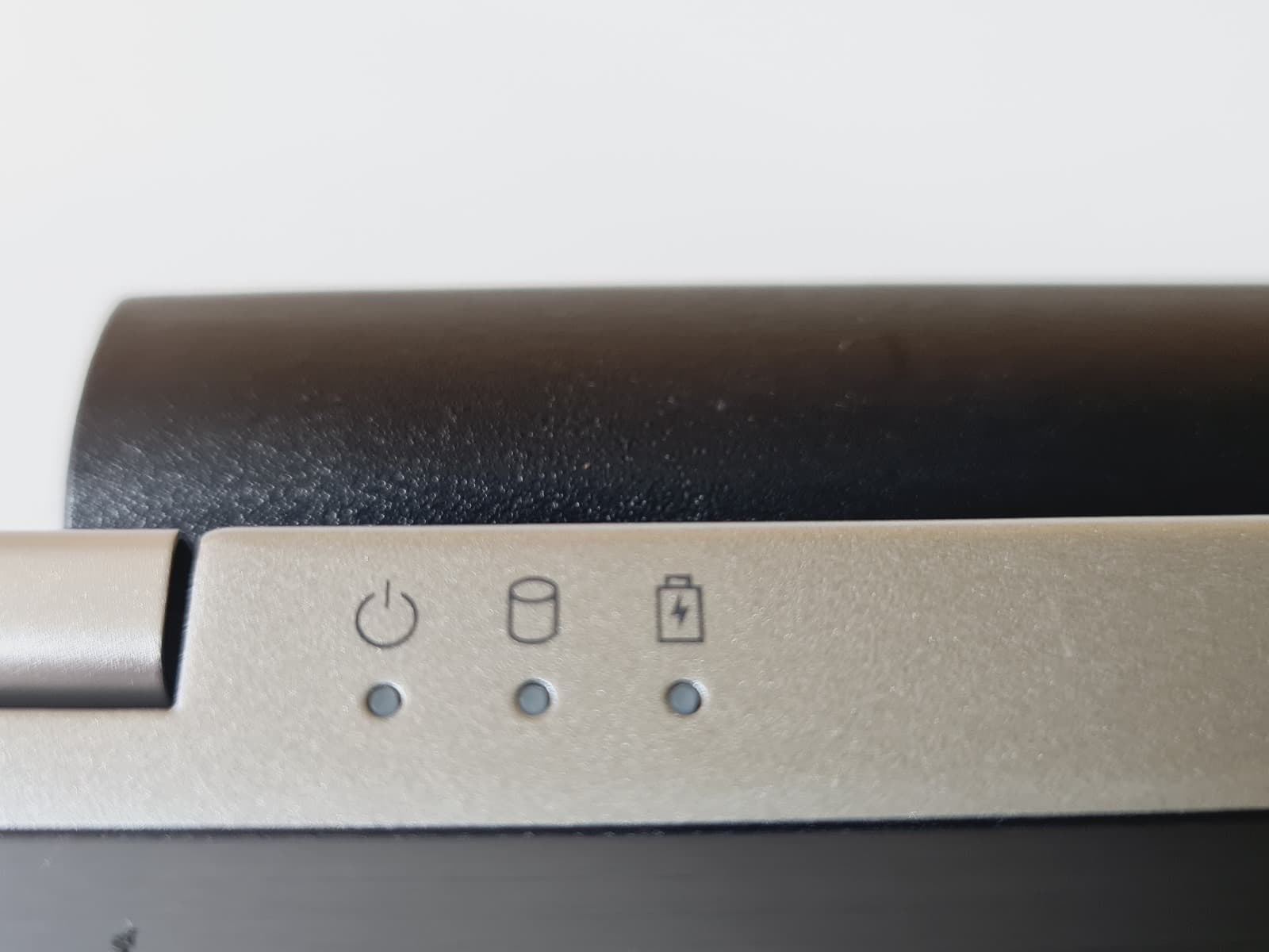 Portátil Dell Latitude E6330 — imagen 2