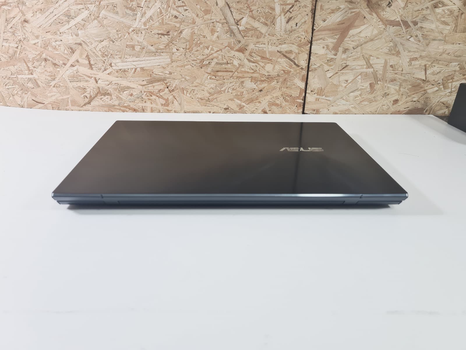 Portátil Asus ZenBook Pro Duo — image 5