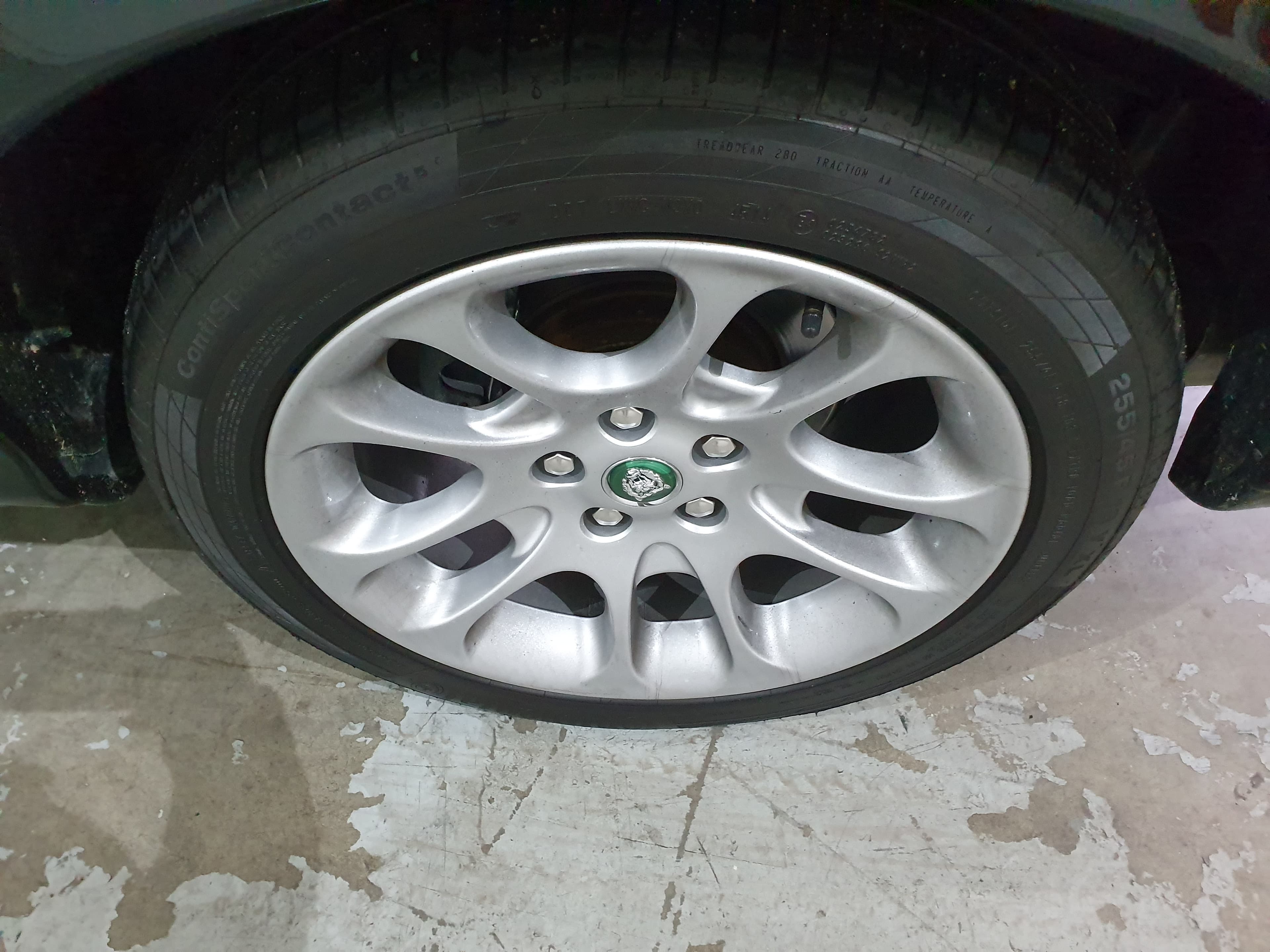 Jaguar XK8 Coupé · Ano 1997 — image 14