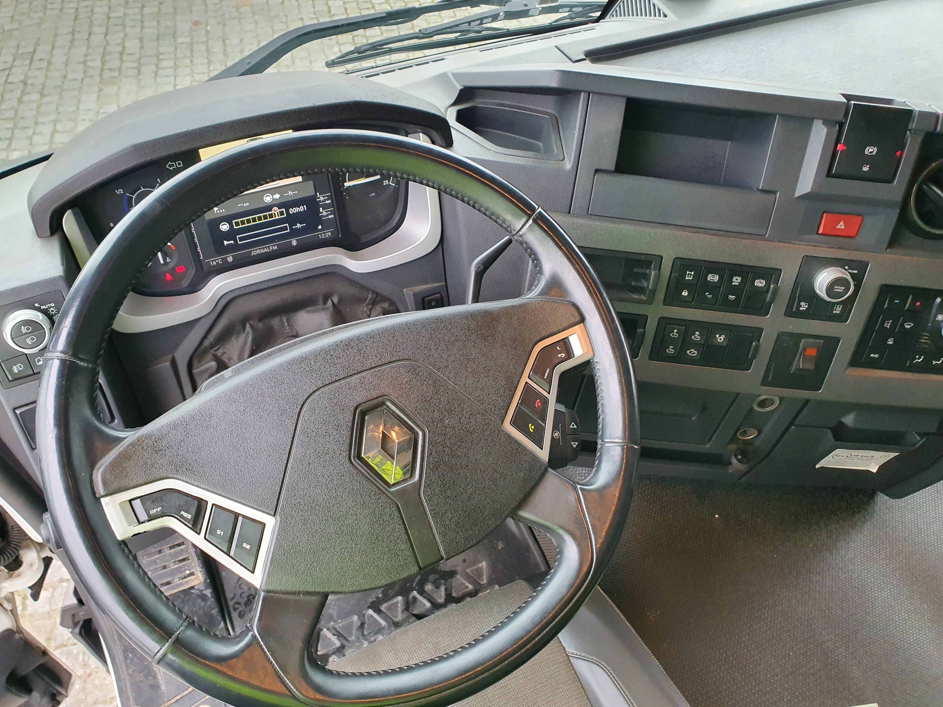 Renault HD001 · Ano 2016 — imagem 20