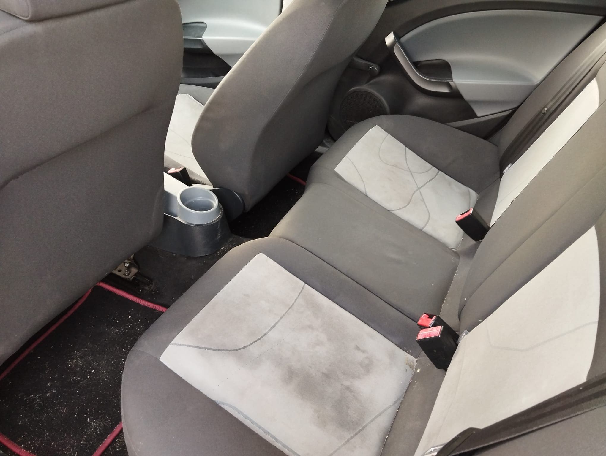 Seat Ibiza TDI · Ano 2013 — image 28