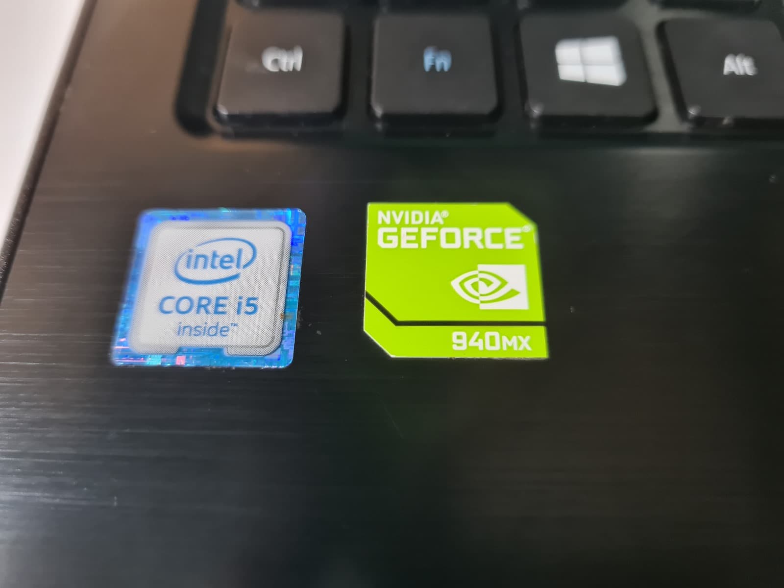 Portátil Acer Aspire E5-575 N16Q2 — imagen 10