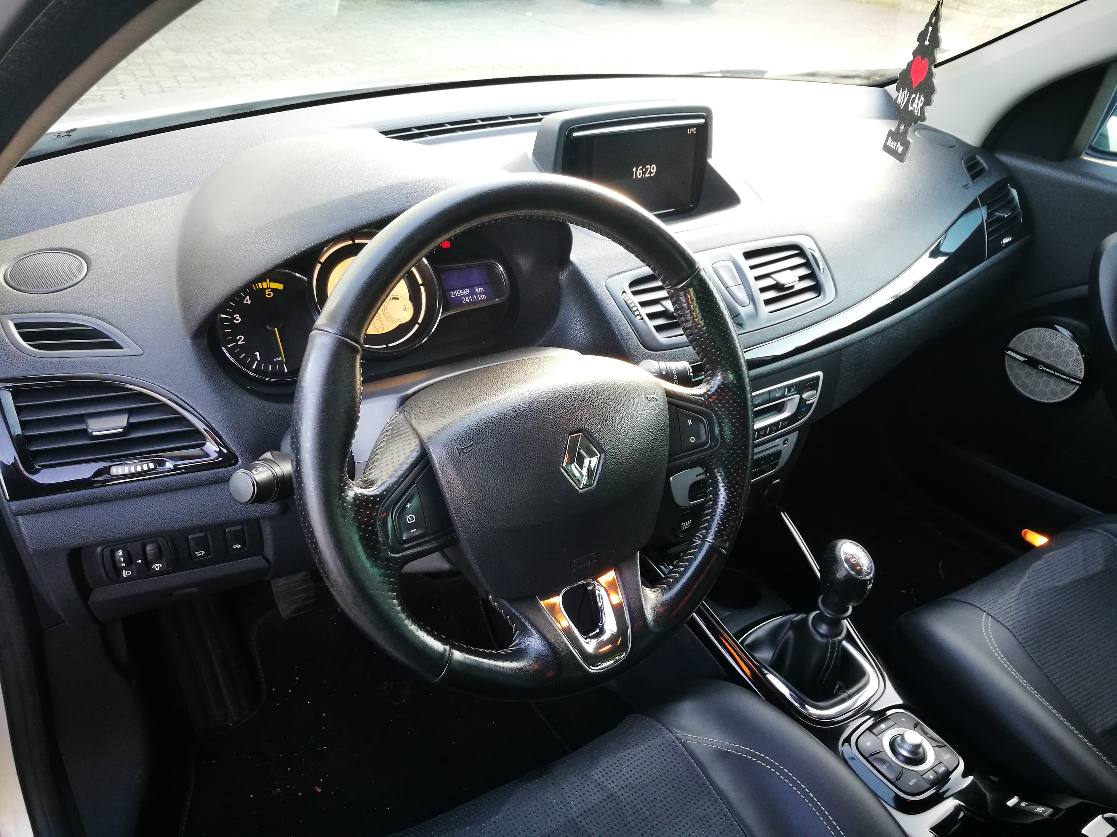 Renault Mégane · Ano 2015 — imagem 12