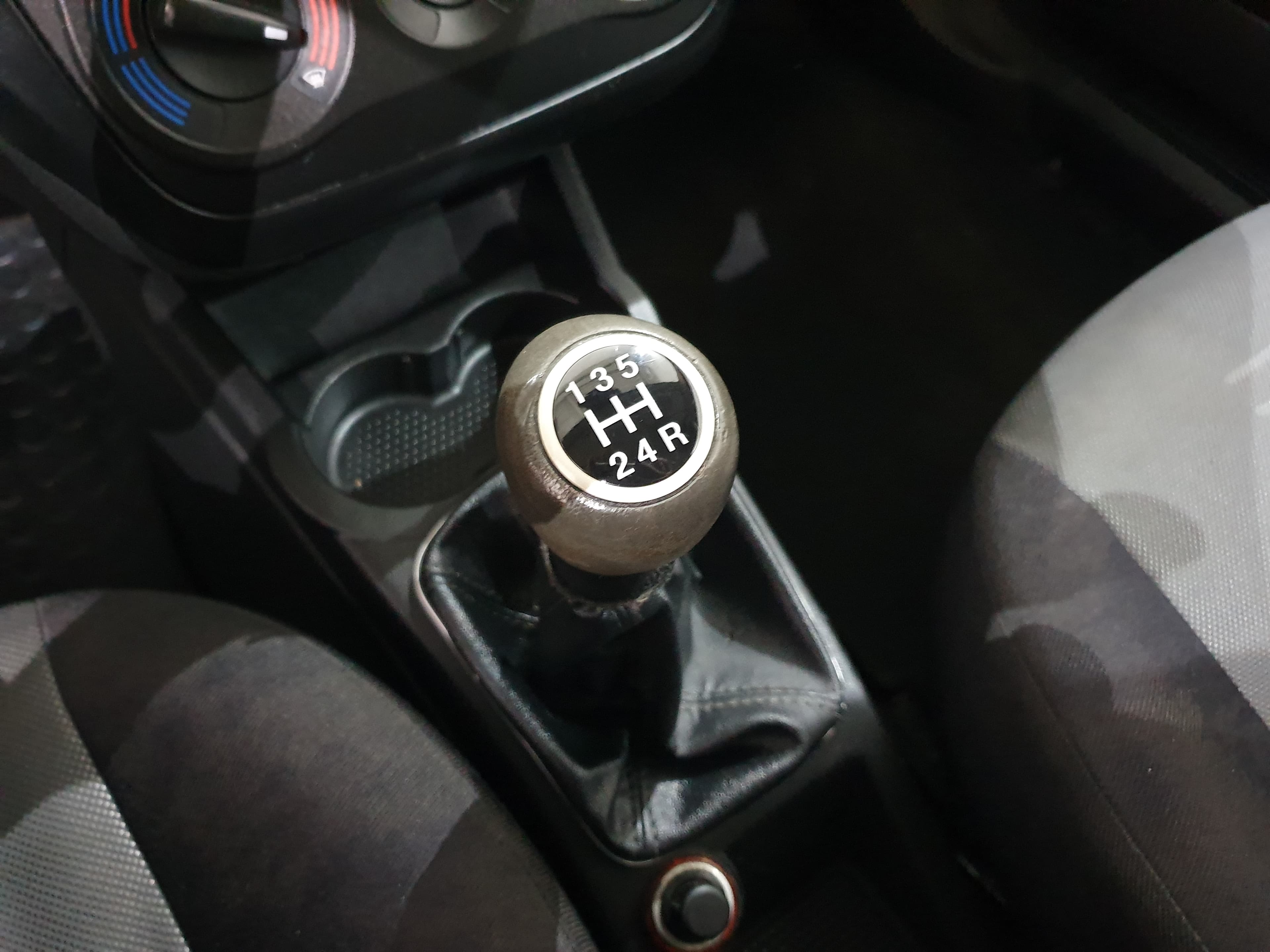 Fiat Punto · Ano 2006 — imagen 29