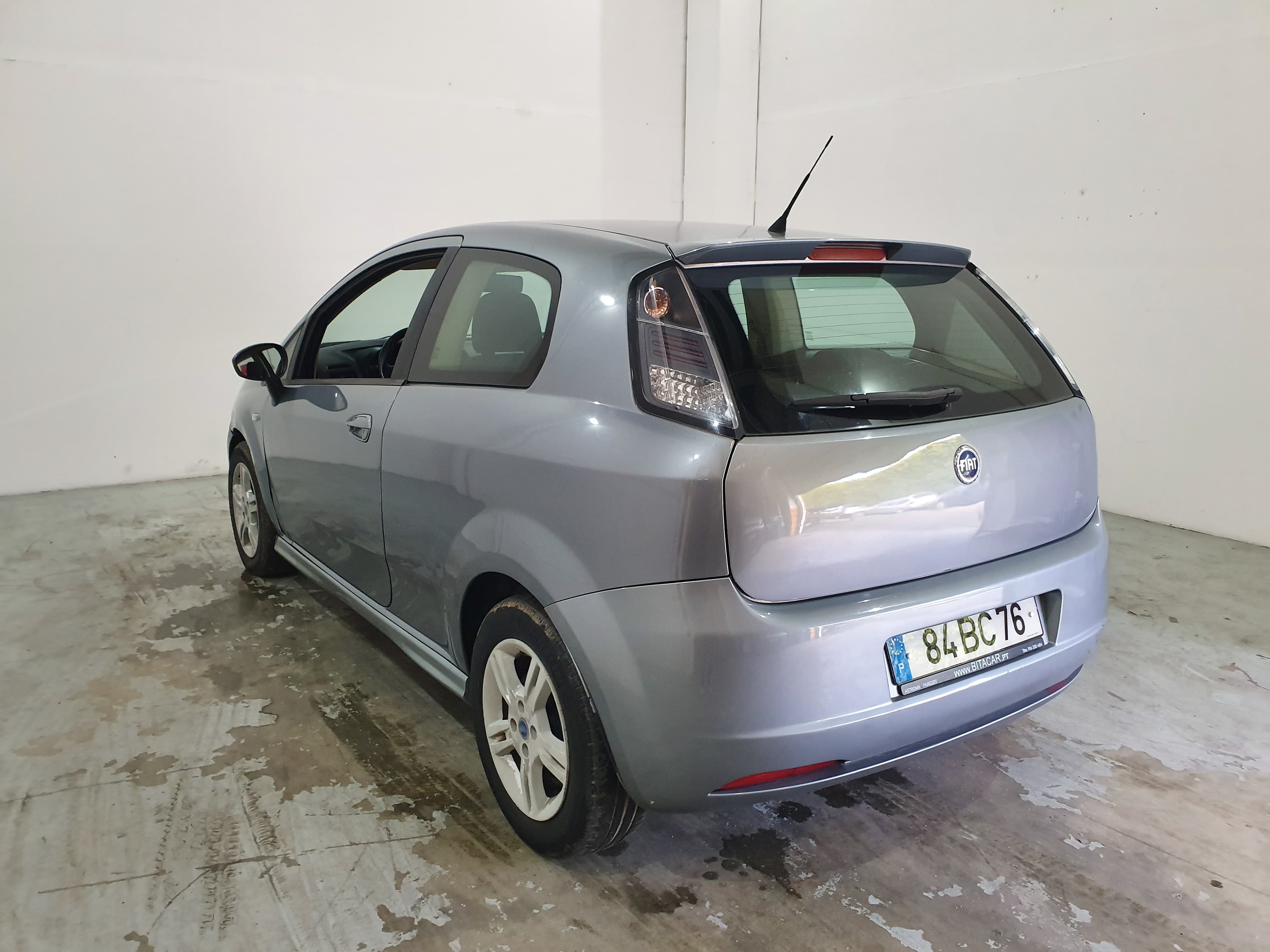 Fiat Punto · Ano 2006 — imagen 4