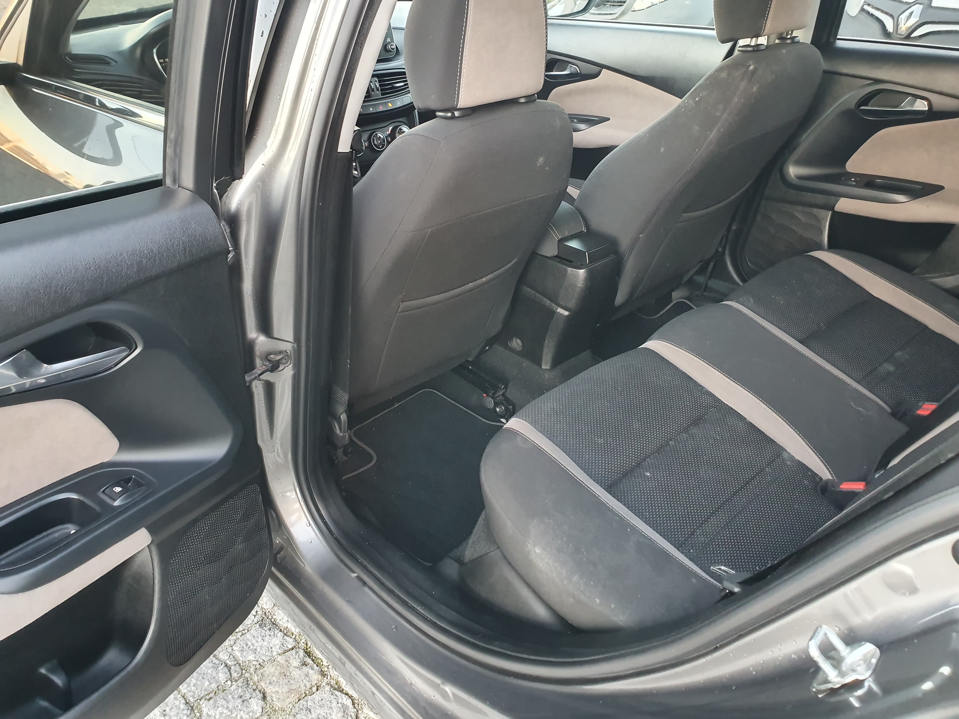 Fiat Tipo · Ano 2018 — image 24