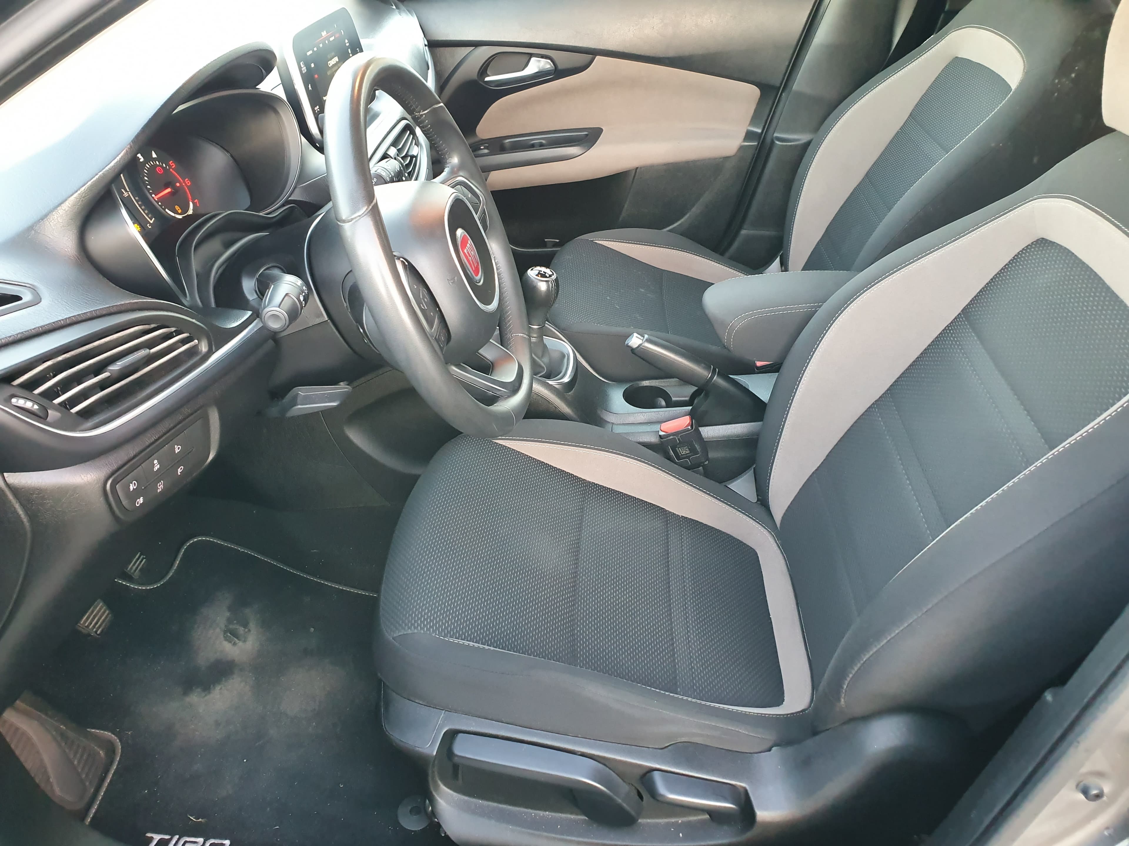 Fiat Tipo · Ano 2018 — image 34