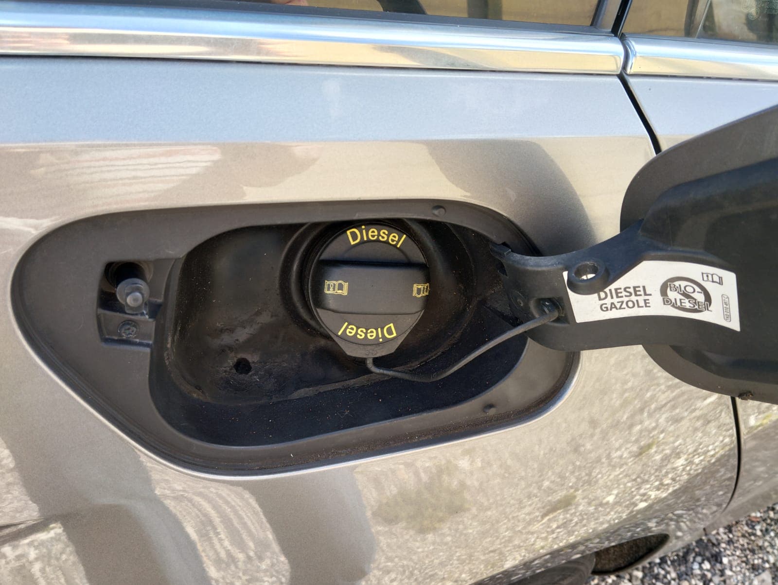 Volkswagen Golf TDI · Ano 2014 — imagem 17