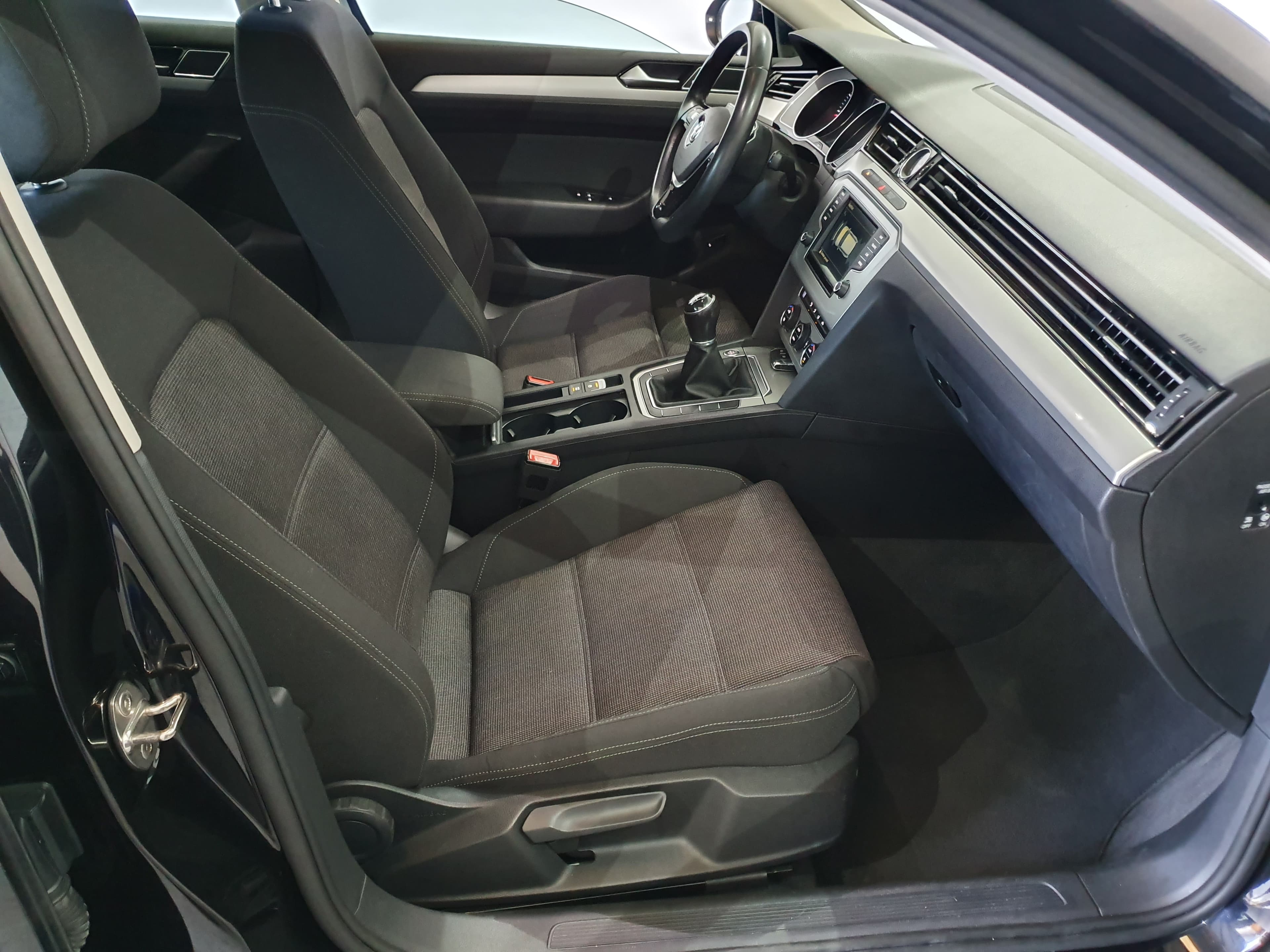 Volkswagen Passat · Ano 2015 — imagem 25