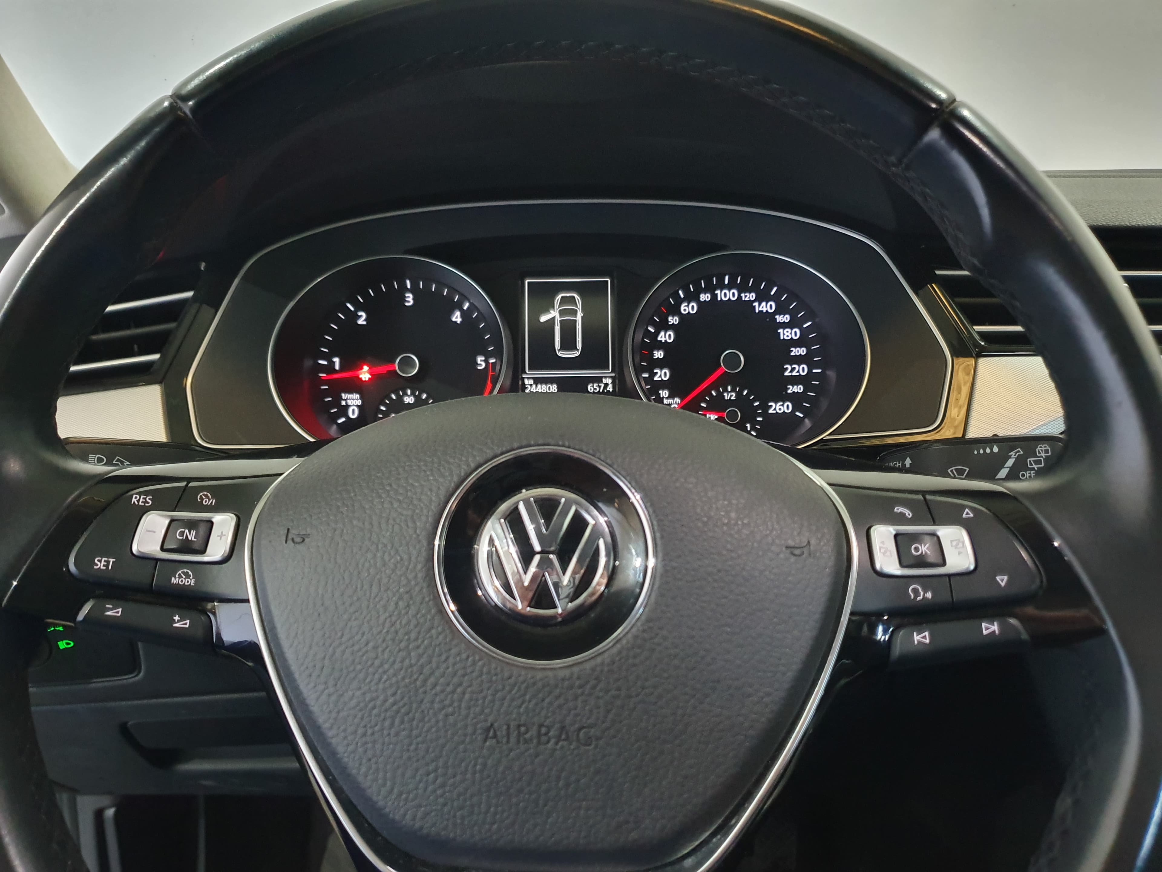 Volkswagen Passat · Ano 2015 — imagem 38