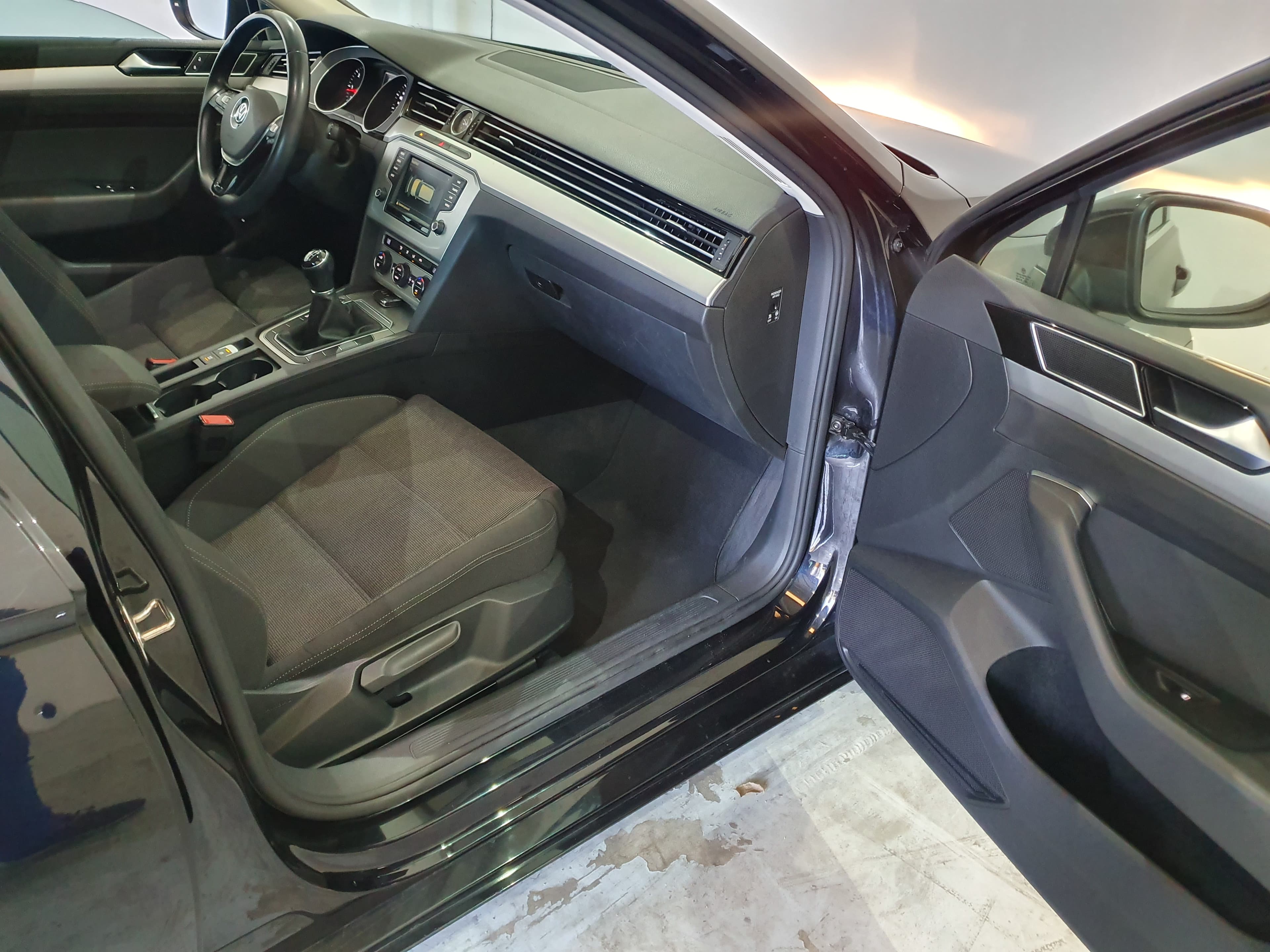 Volkswagen Passat · Ano 2015 — imagem 23