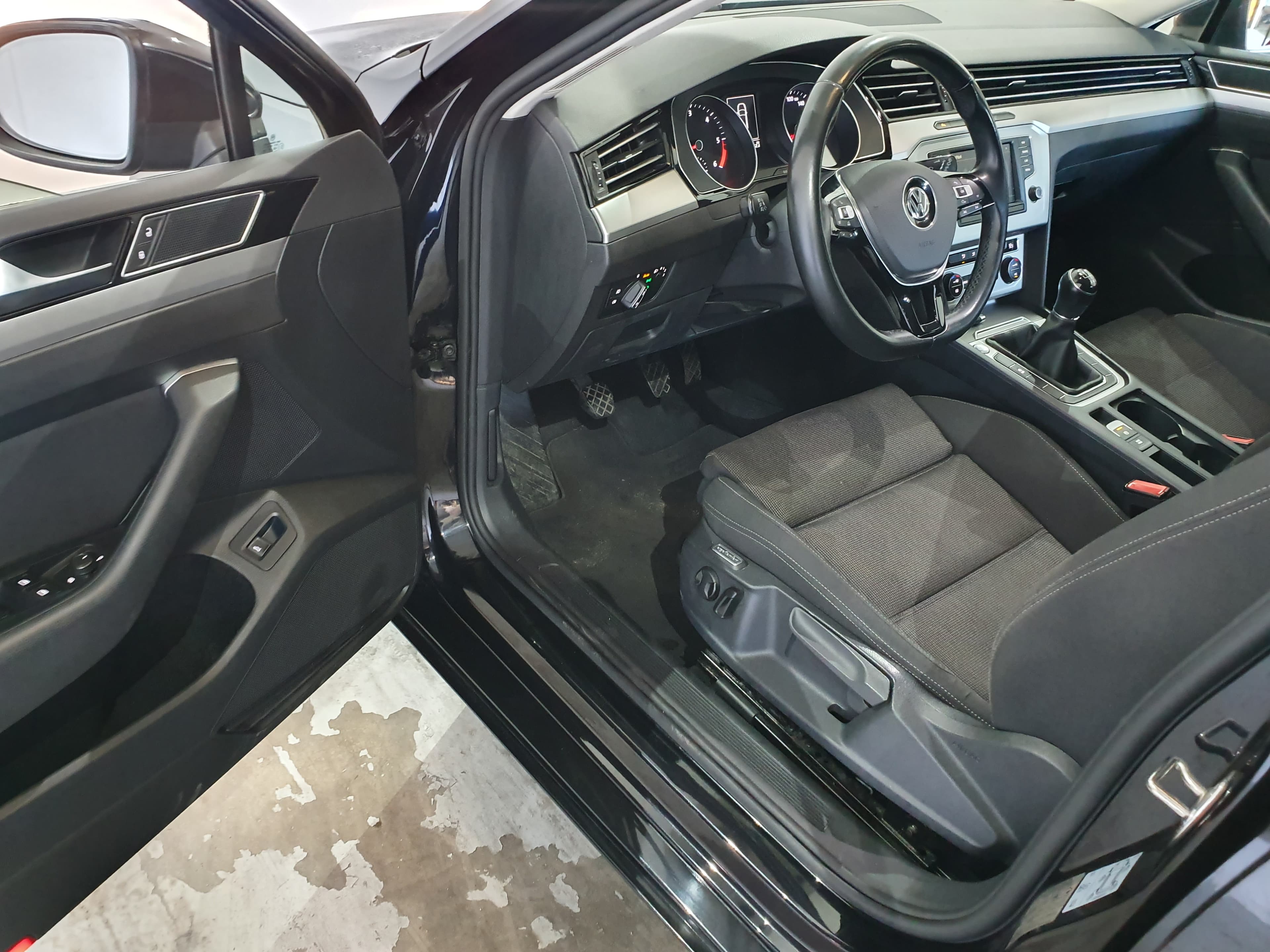 Volkswagen Passat · Ano 2015 — imagem 28