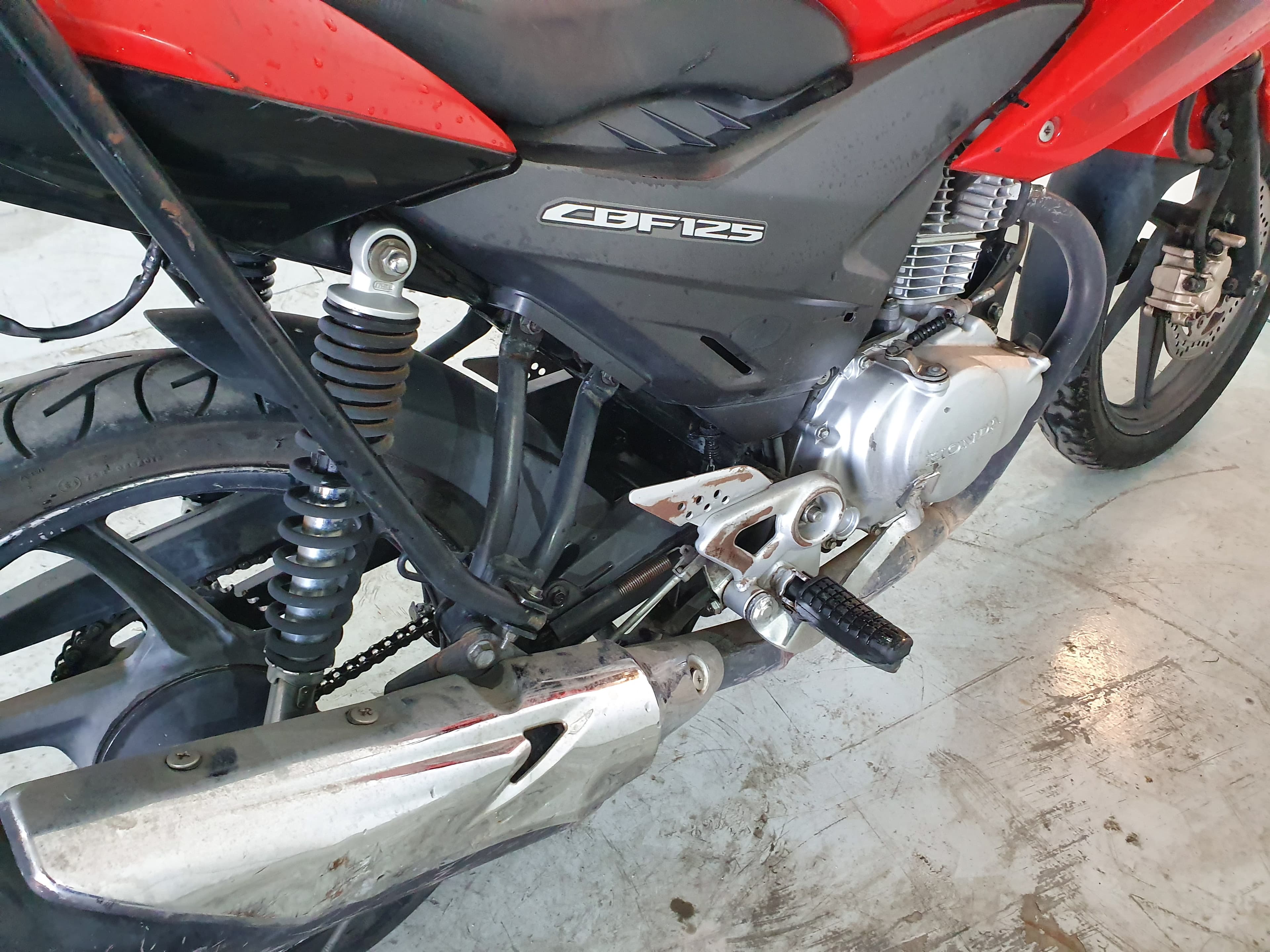 Motociclo Honda CBF 125 · Ano 2012 — imagem 8