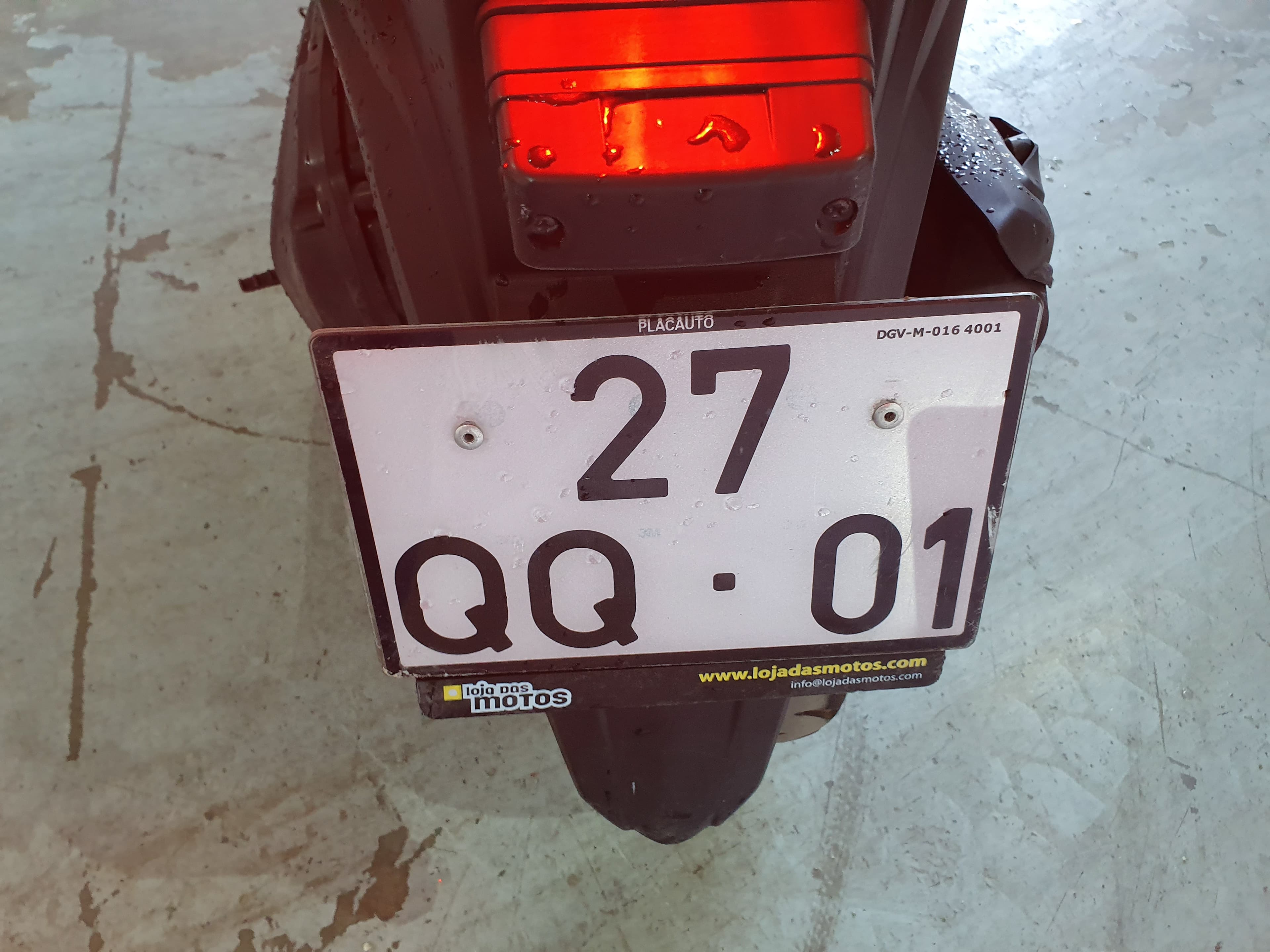 Motociclo Suzuki UK 110 Address · Ano 2015 — imagem 17
