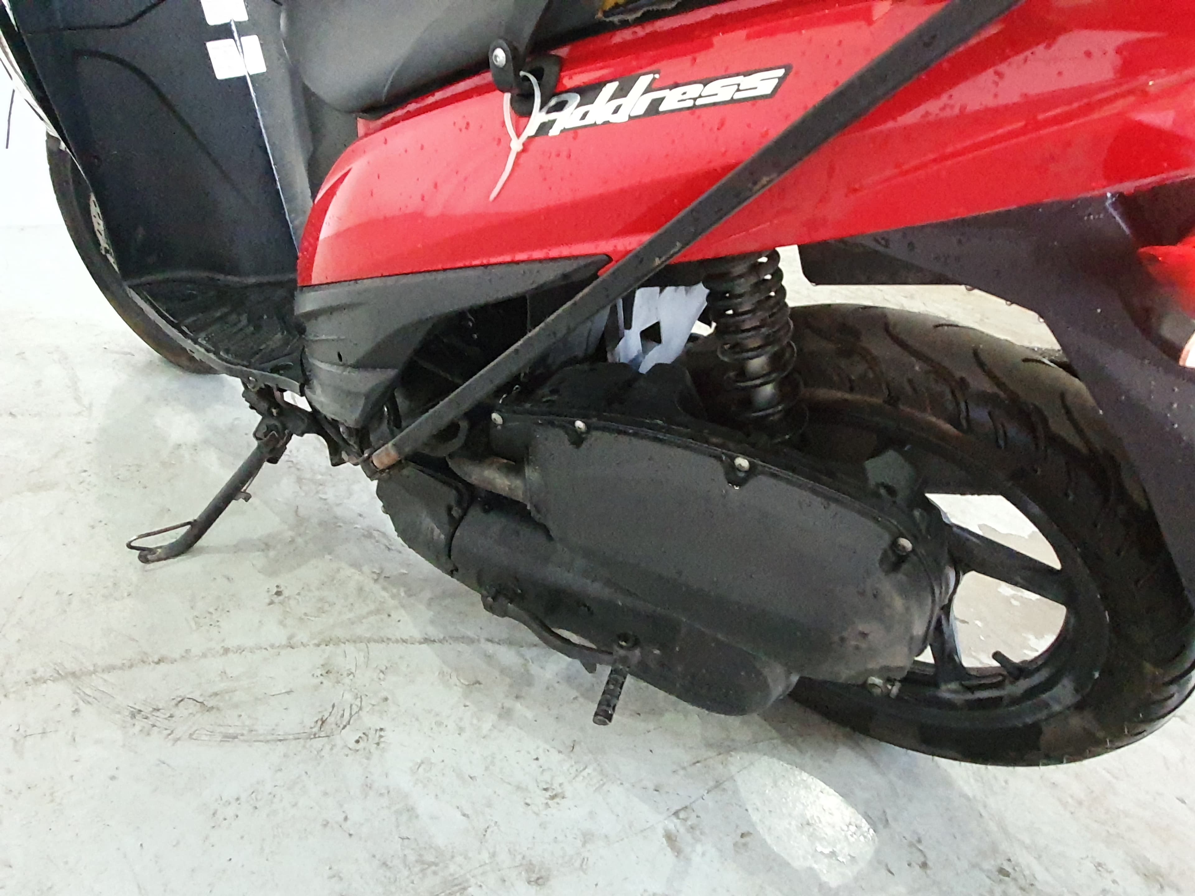 Motociclo Suzuki UK 110 Address · Ano 2015 — imagem 7