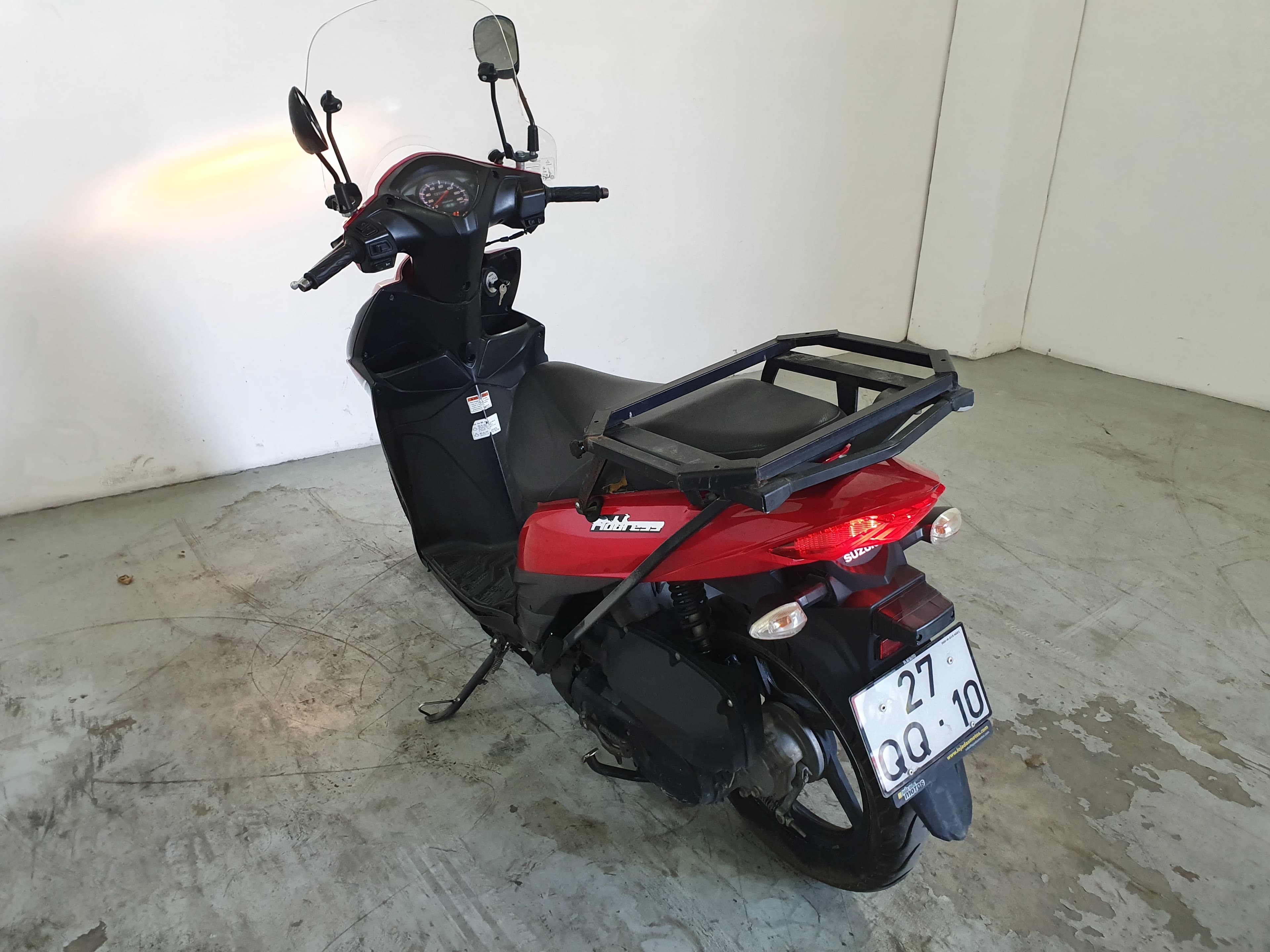 Motociclo Suzuki UK 110 Address · Ano 2015 — imagen 4