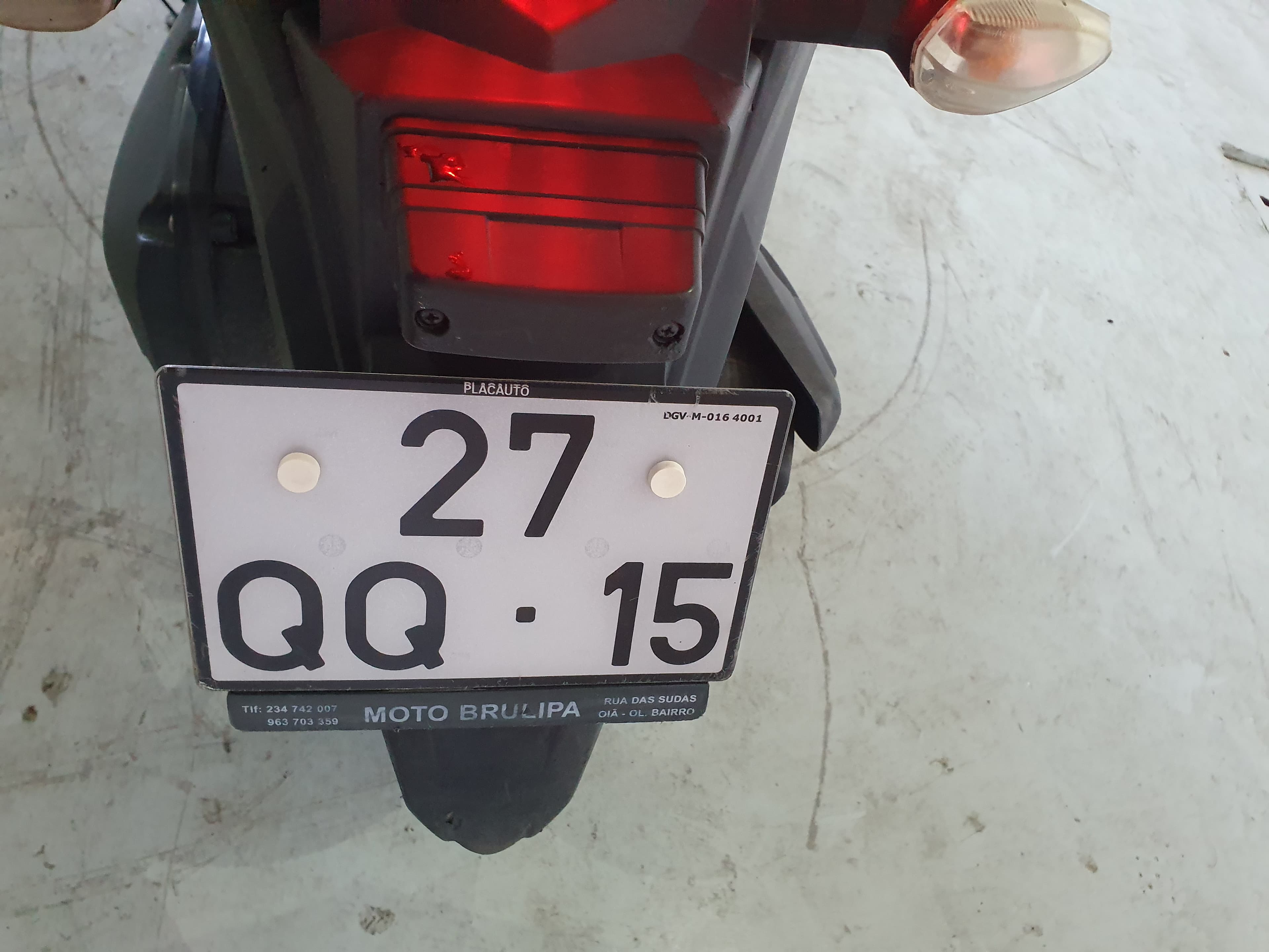 Motociclo Suzuki UK 110 Address · Ano 2015 — imagem 15