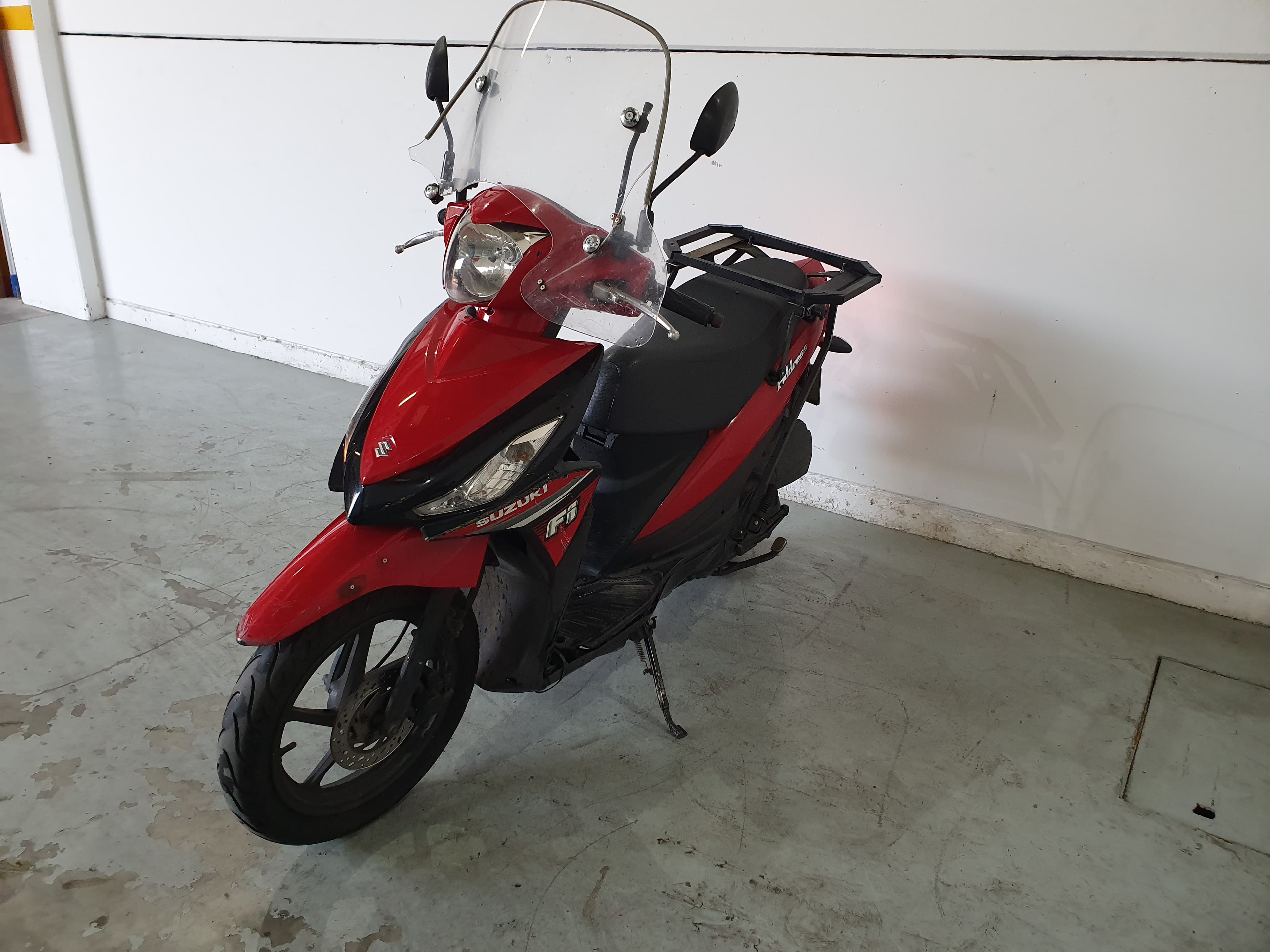 Motociclo Suzuki UK 110 Address · Ano 2015