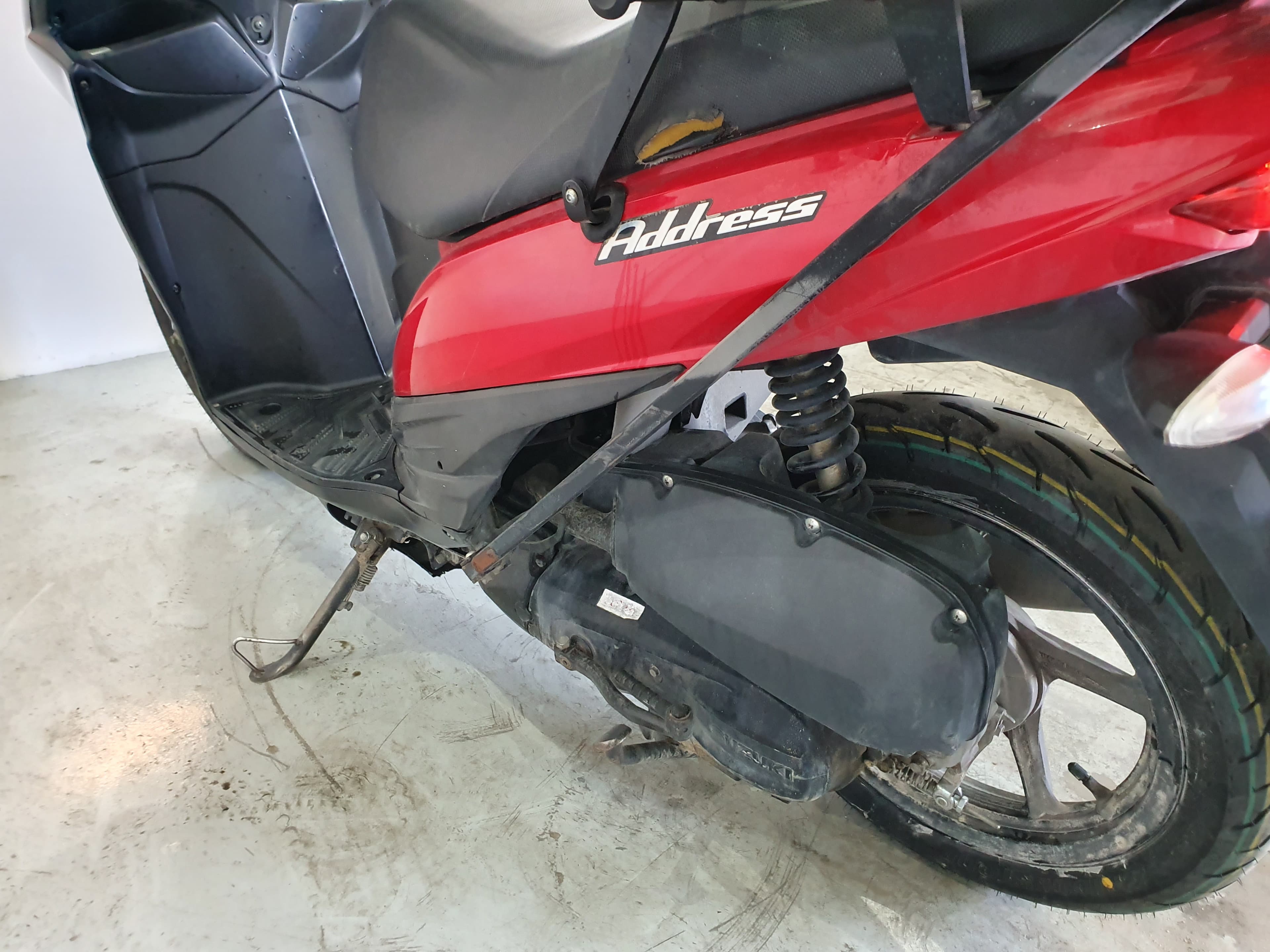Motociclo Suzuki UK 110 Address · Ano 2015 — imagem 8
