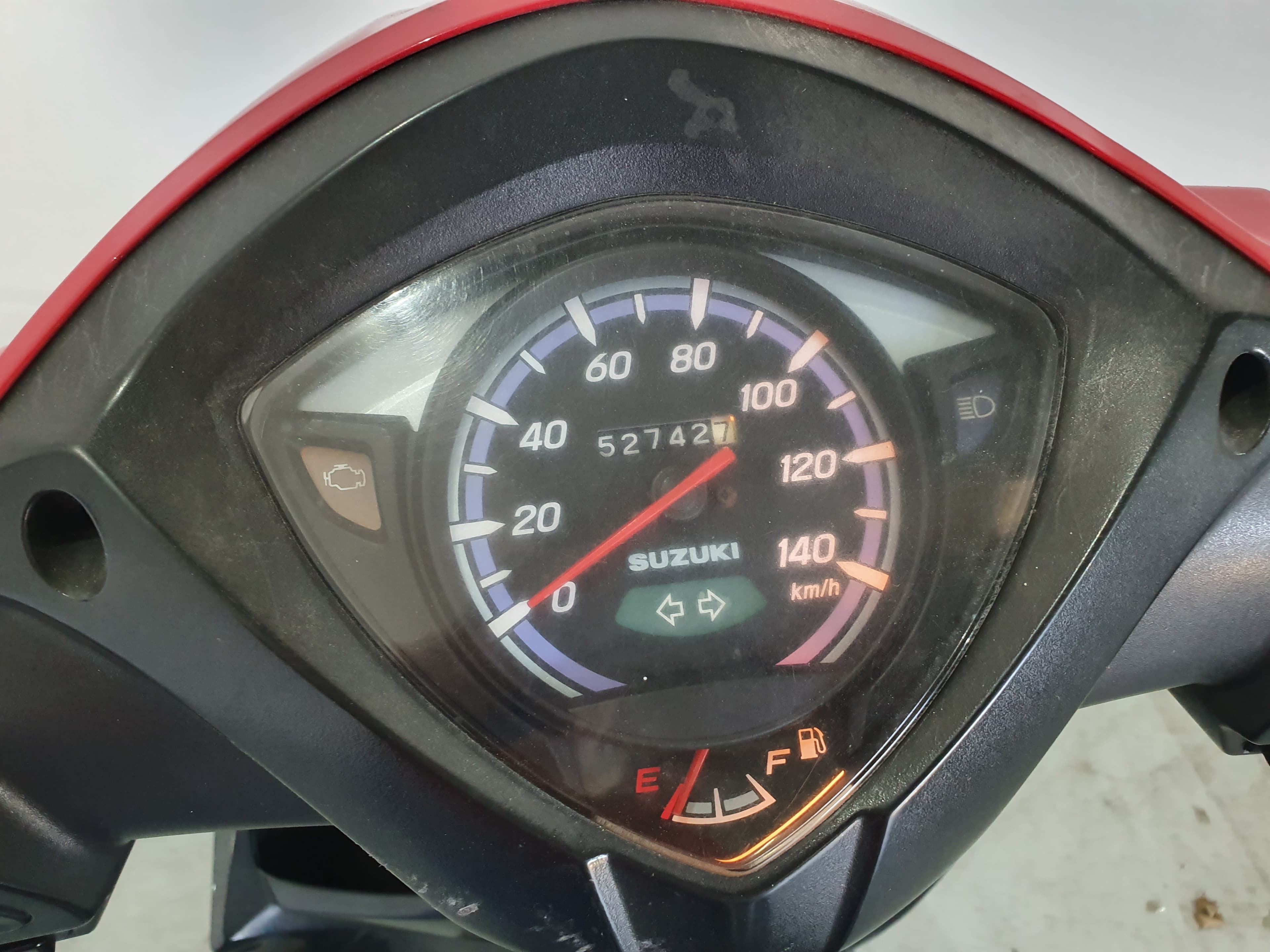 Motociclo Suzuki UK 110 Address · Ano 2015 — imagem 13