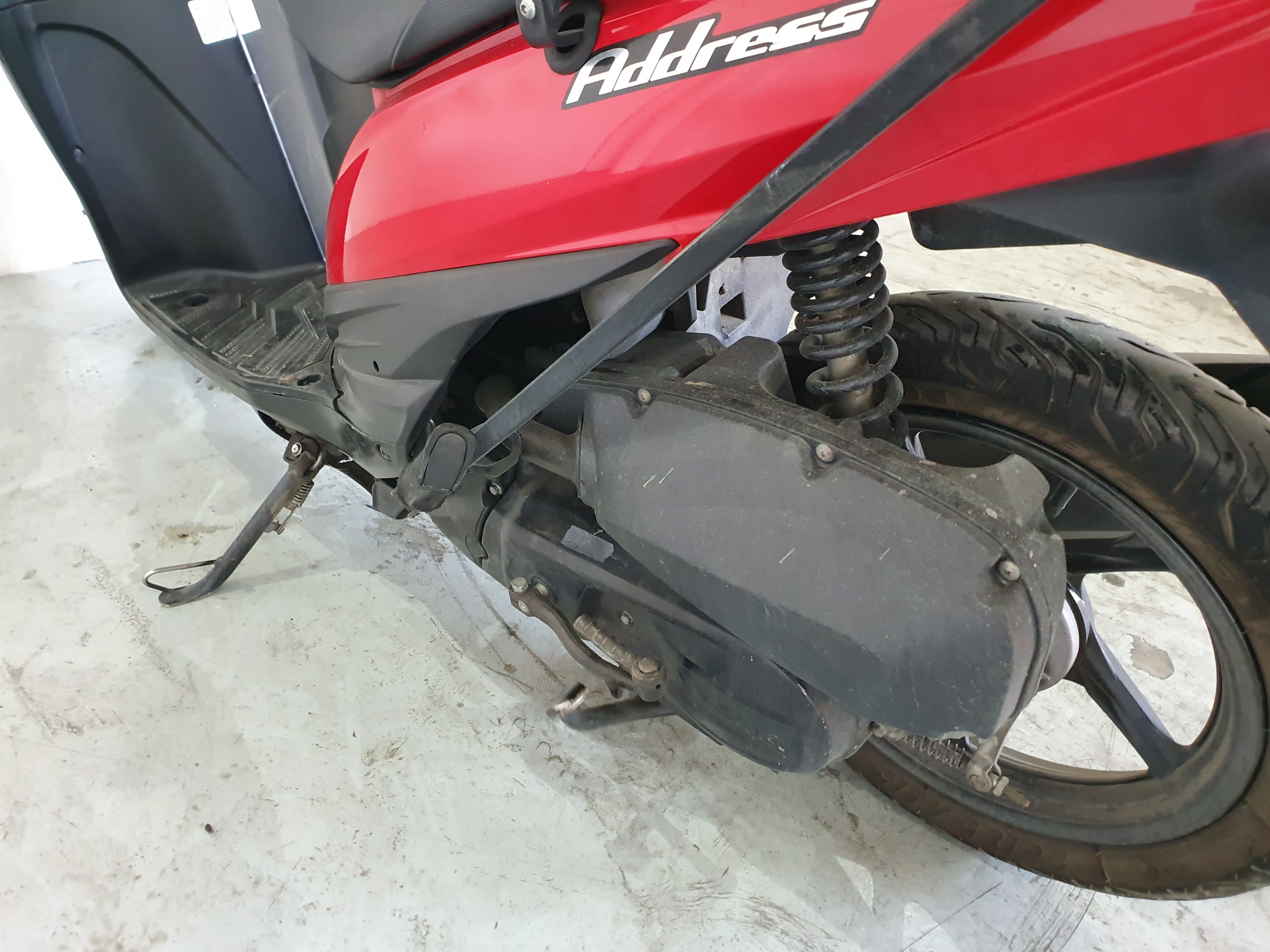 Motociclo Suzuki UK 110 Address · Ano 2015 — imagem 8