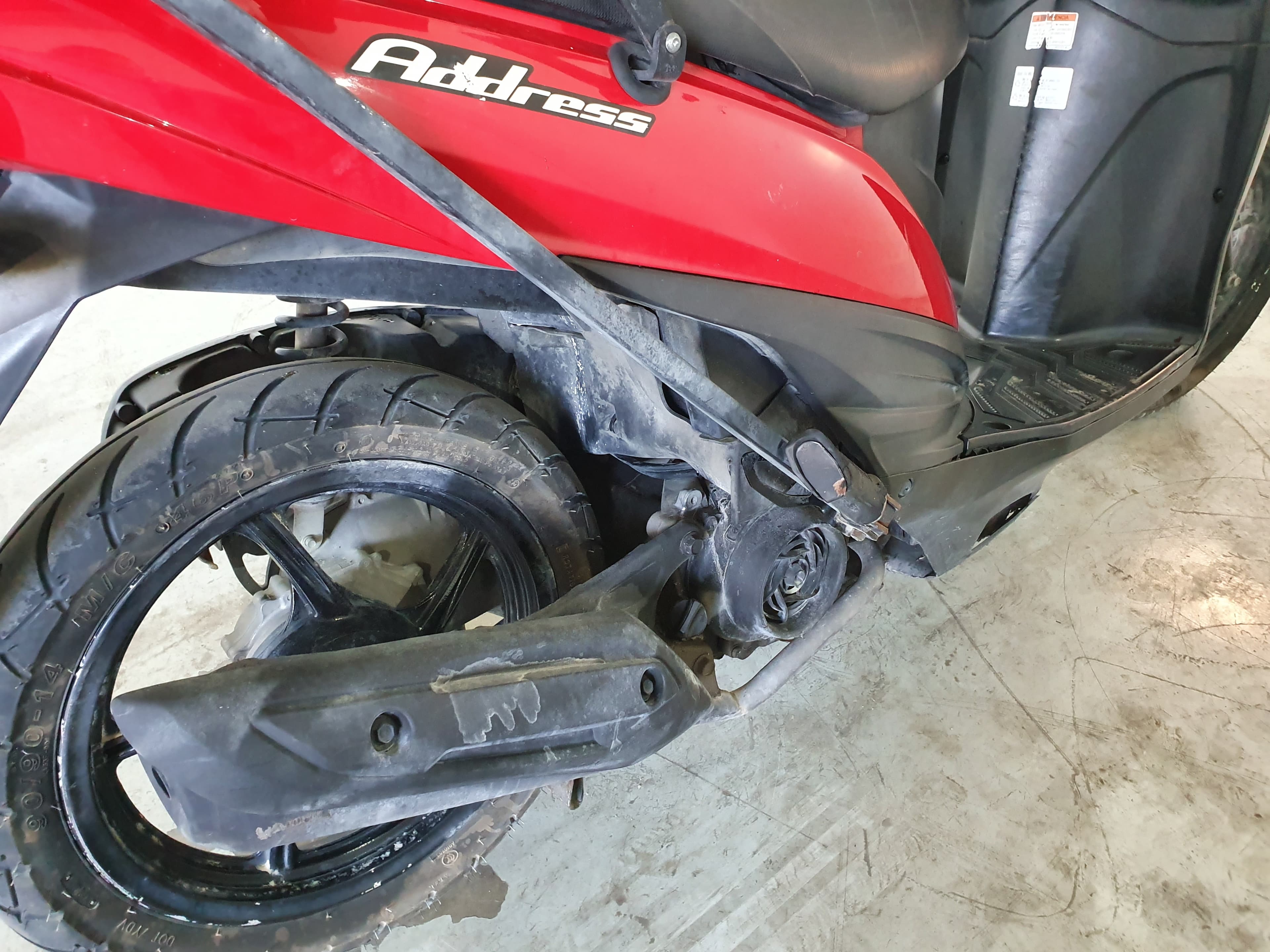 Motociclo Suzuki UK 110 Address · Ano 2015 — imagen 8