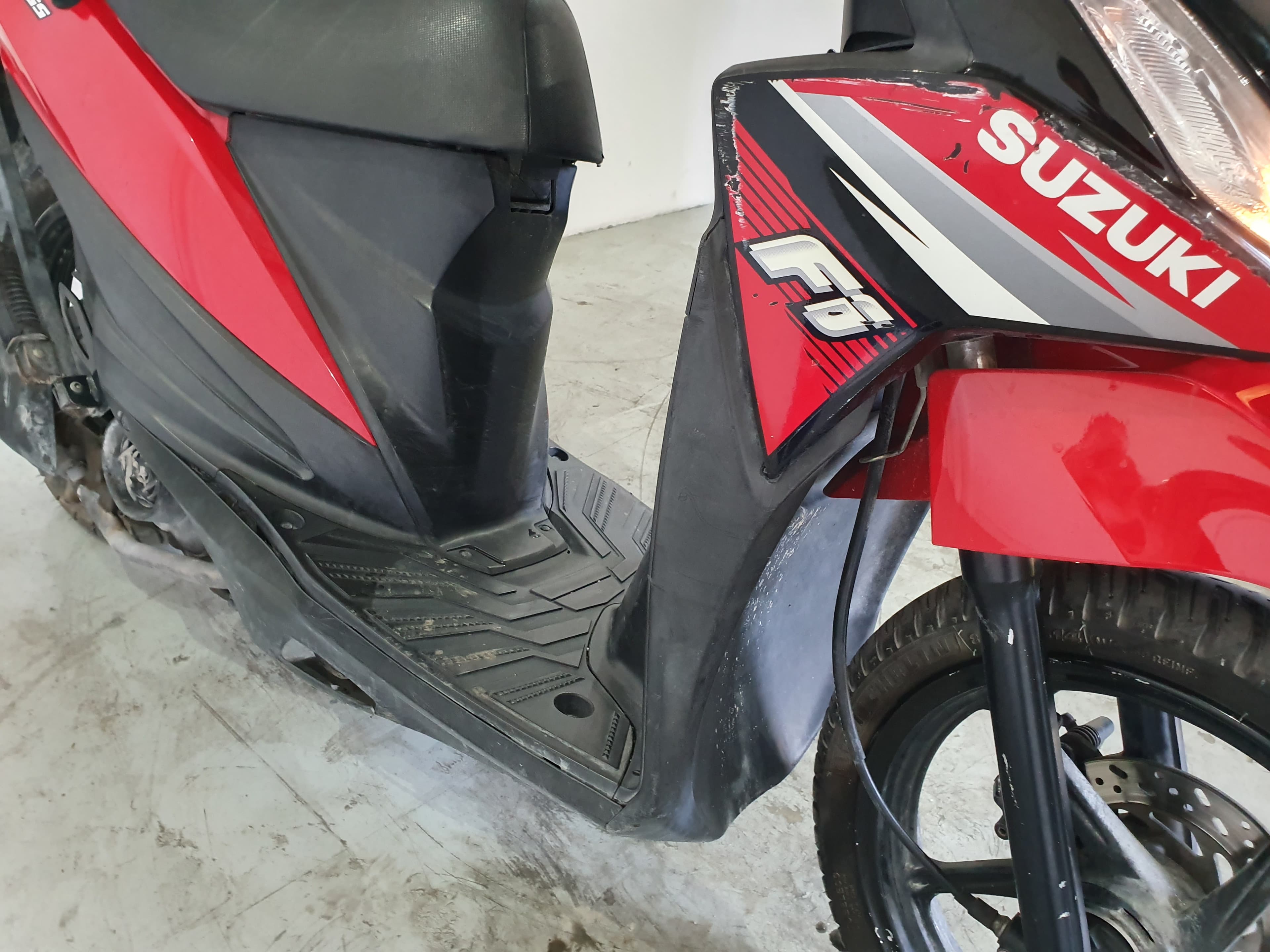 Motociclo Suzuki UK 110 Address · Ano 2015 — imagen 6